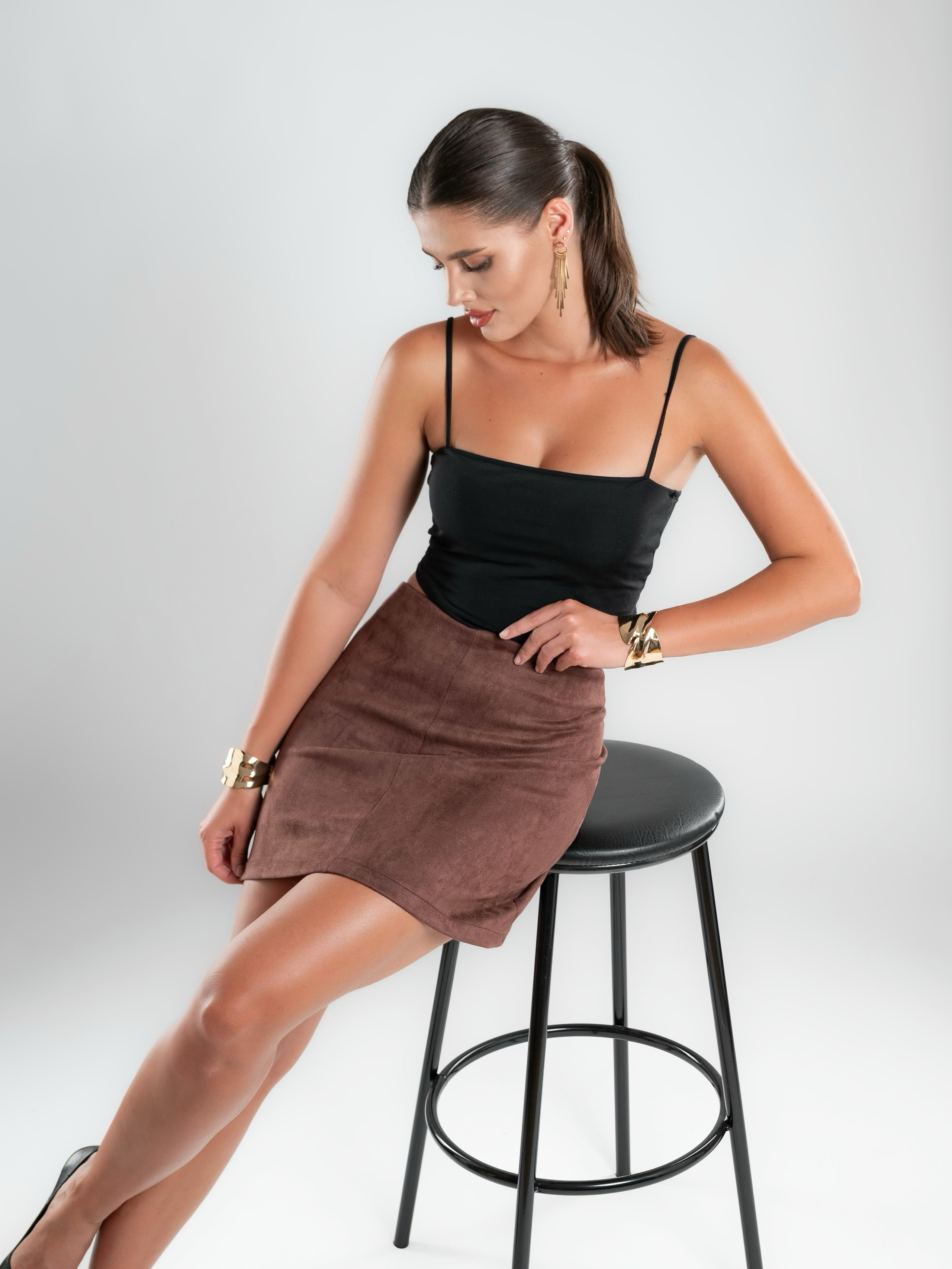 Мини-юбки замшевые. Предметный фотограф, фото для маркетплейсов Пятигорск, КМВ