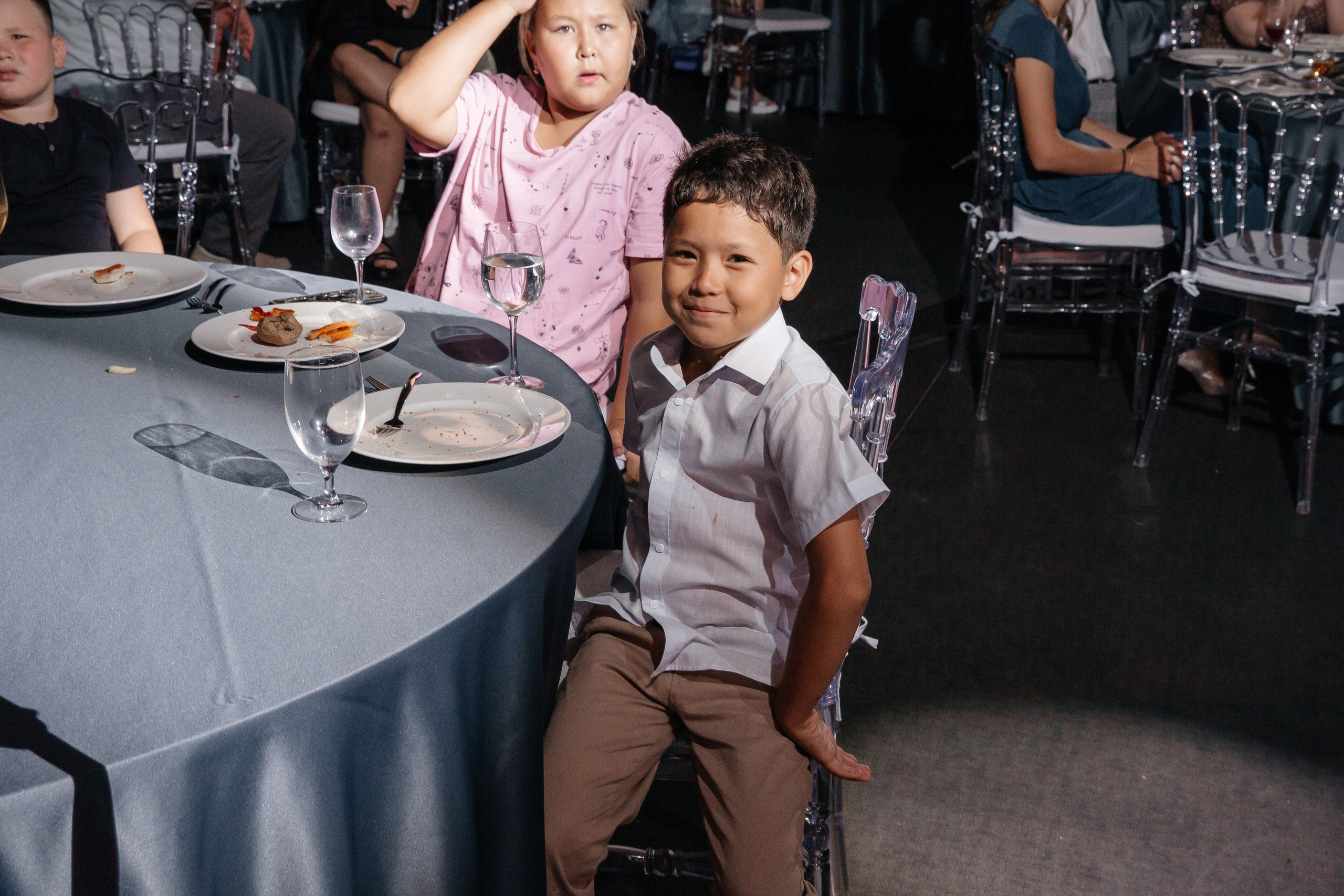 Уютная свадьба — Аскар и Катя на Марсовом поле. Свадебный фотограф в Оренбурге Илья Володьков