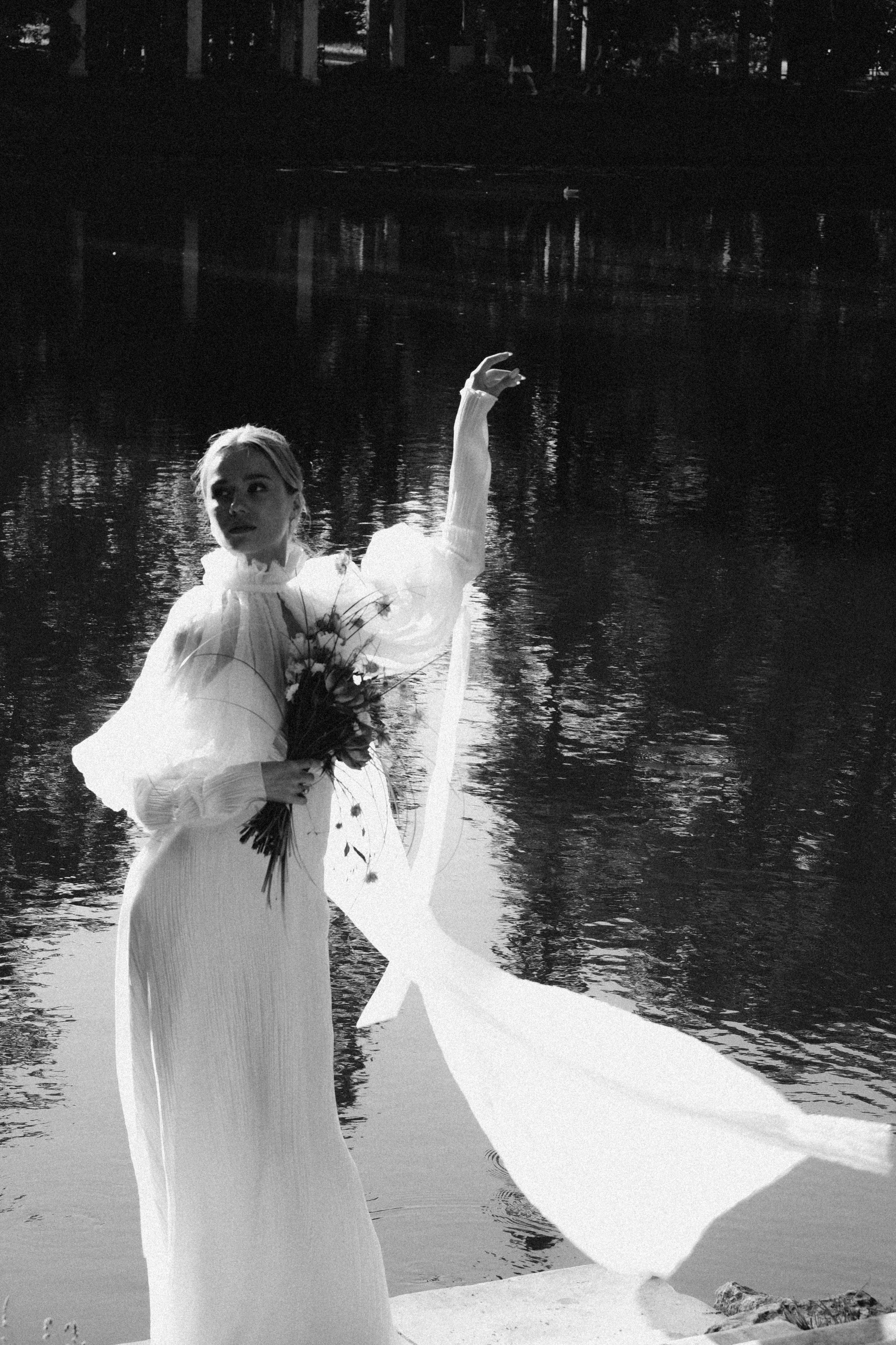 СВАДЕБНАЯ СЬЕМКА В ПАРКЕ ОРАНИЕНБАУМ. Профессиональный фотограф, Санкт-Петербург — Виктория Богомолова