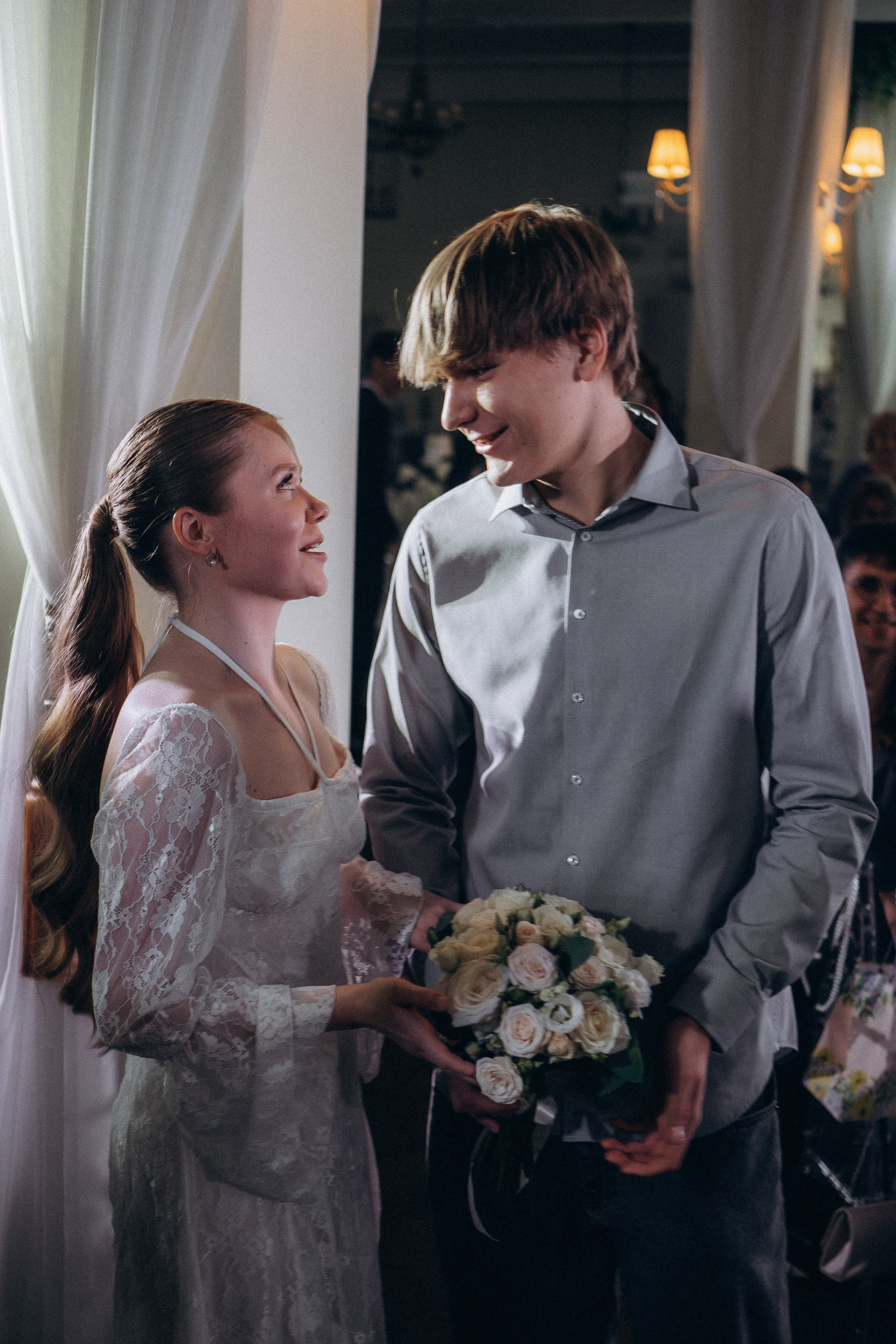 СВАДЕБНАЯ СЬЕМКА СБОРОВ В ОТЕЛЕ И ВЫЕЗД НА ЦЕРЕМОНИЮ (СНЯТО В СИБИРЕ В НИЖНЕВАРТОВСКЕ). Профессиональный фотограф, Санкт-Петербург — Виктория Богомолова