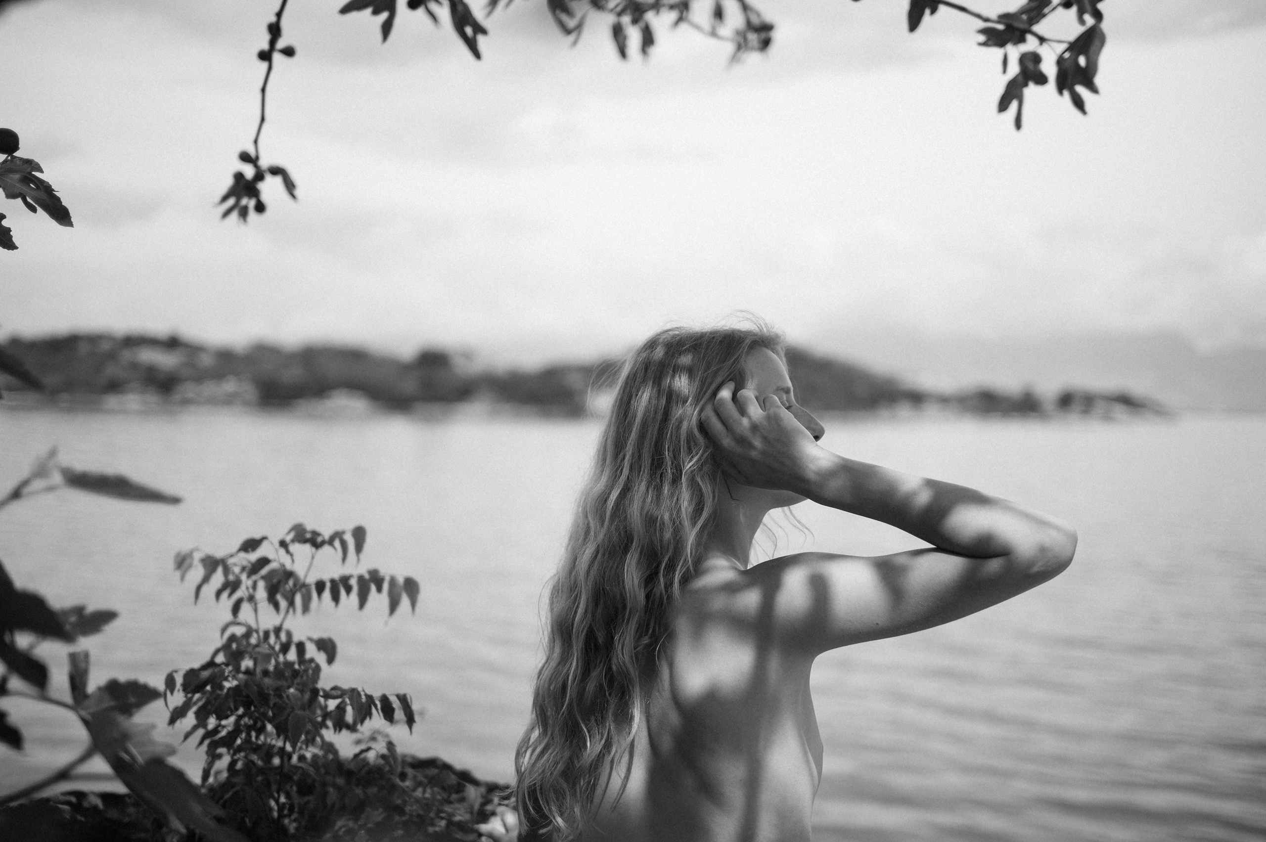 Vi. Fotograf Beograd — Tsvetkova Marija