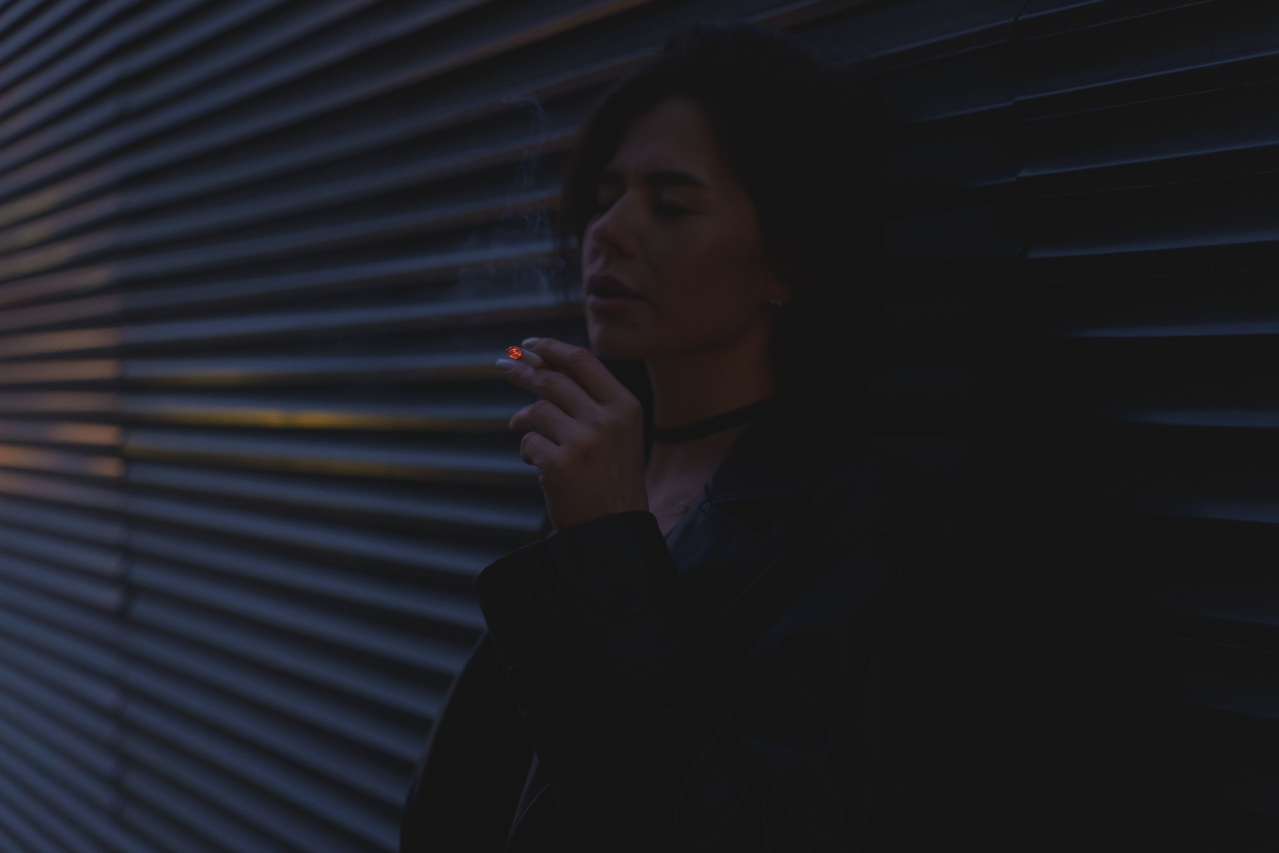 Ночной город в кадре: портретная фотосессия для блогера | Фотограф Екатеринбург