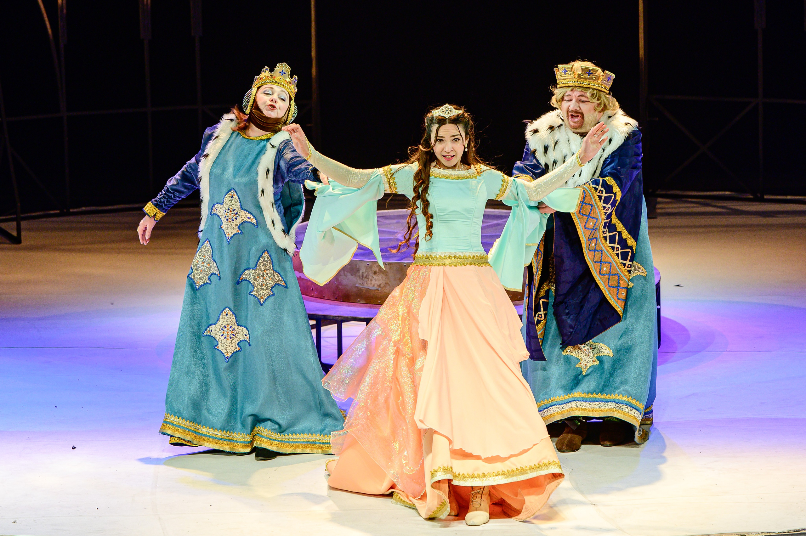 Детский спектакль @bgm_teatr «Спящая красавица ". Фотоуслуги, услуги фотографа, фотографирование важных событий