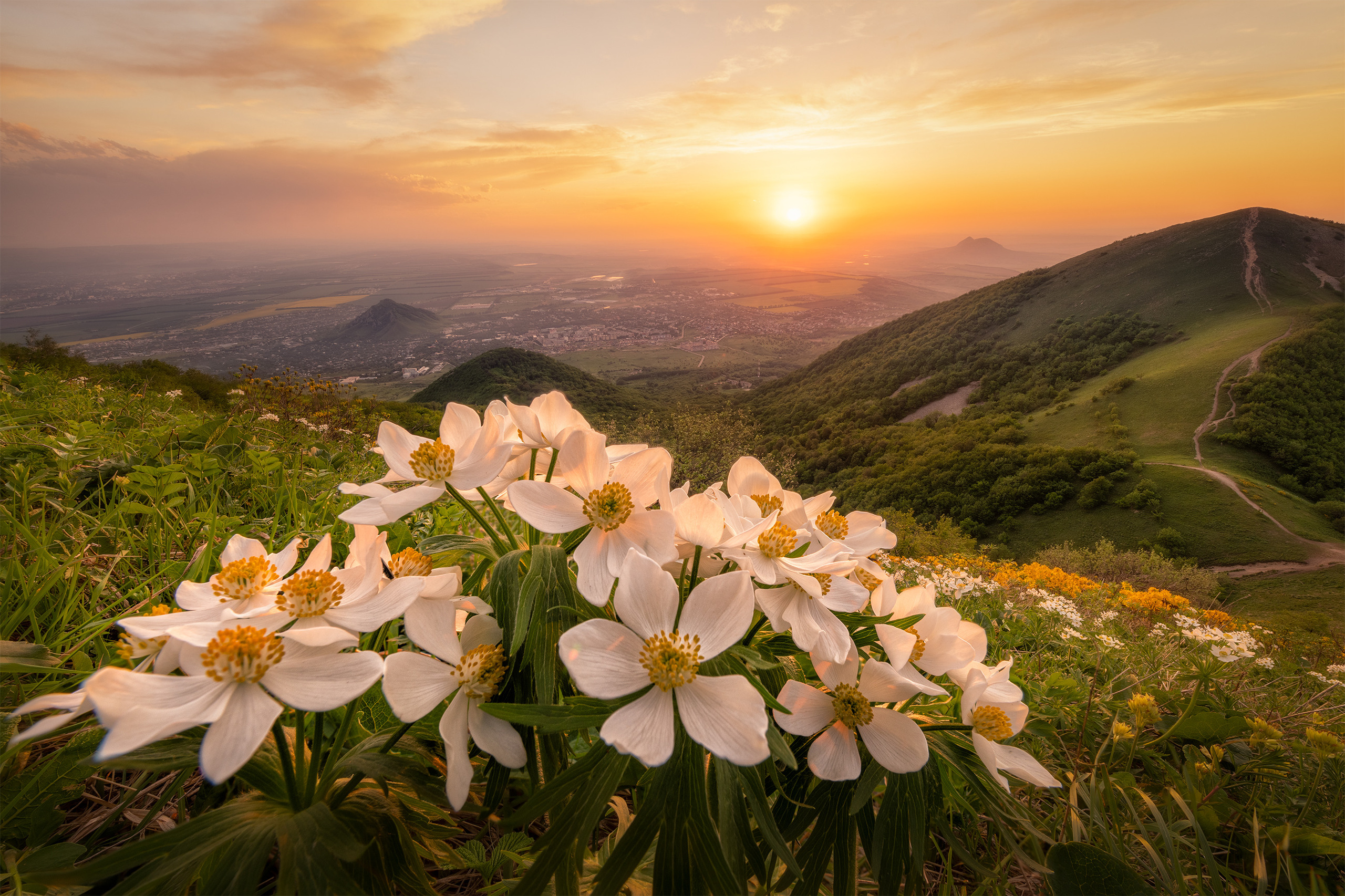 Закат на Бештау