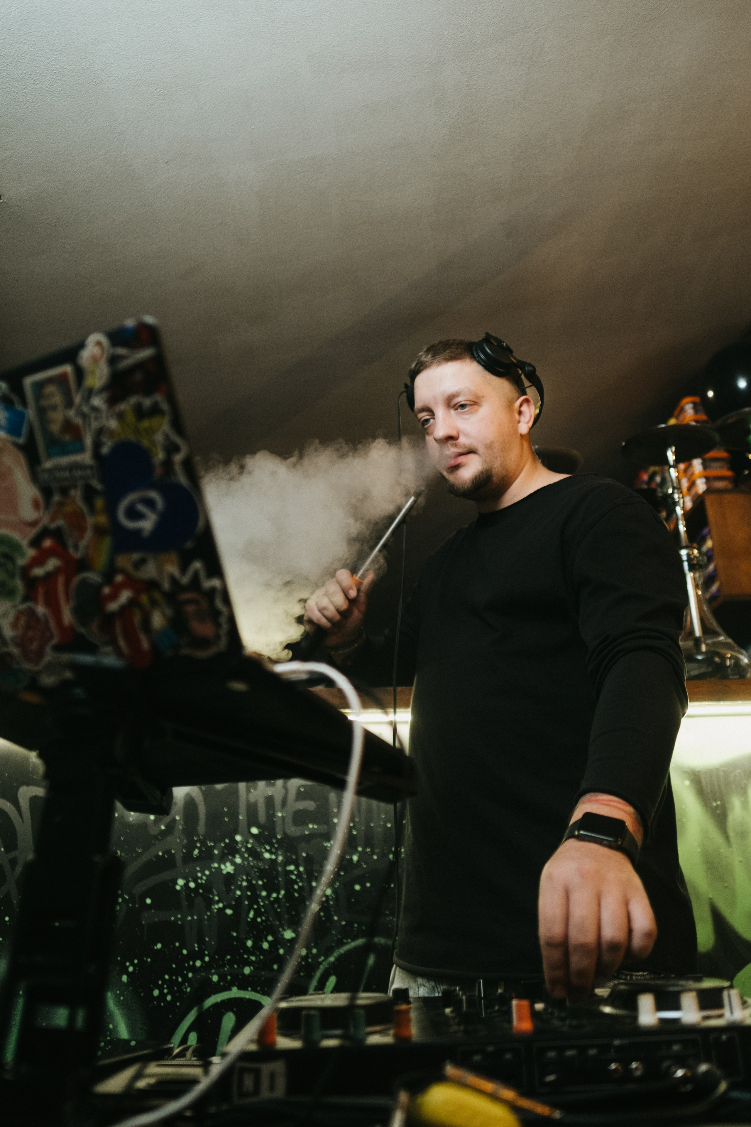 День рождения кальяной NUASMOKE 11 лет. Свадебный и репортажной фотограф Денис Ожигин в Краснодаре и Краснодарском крае