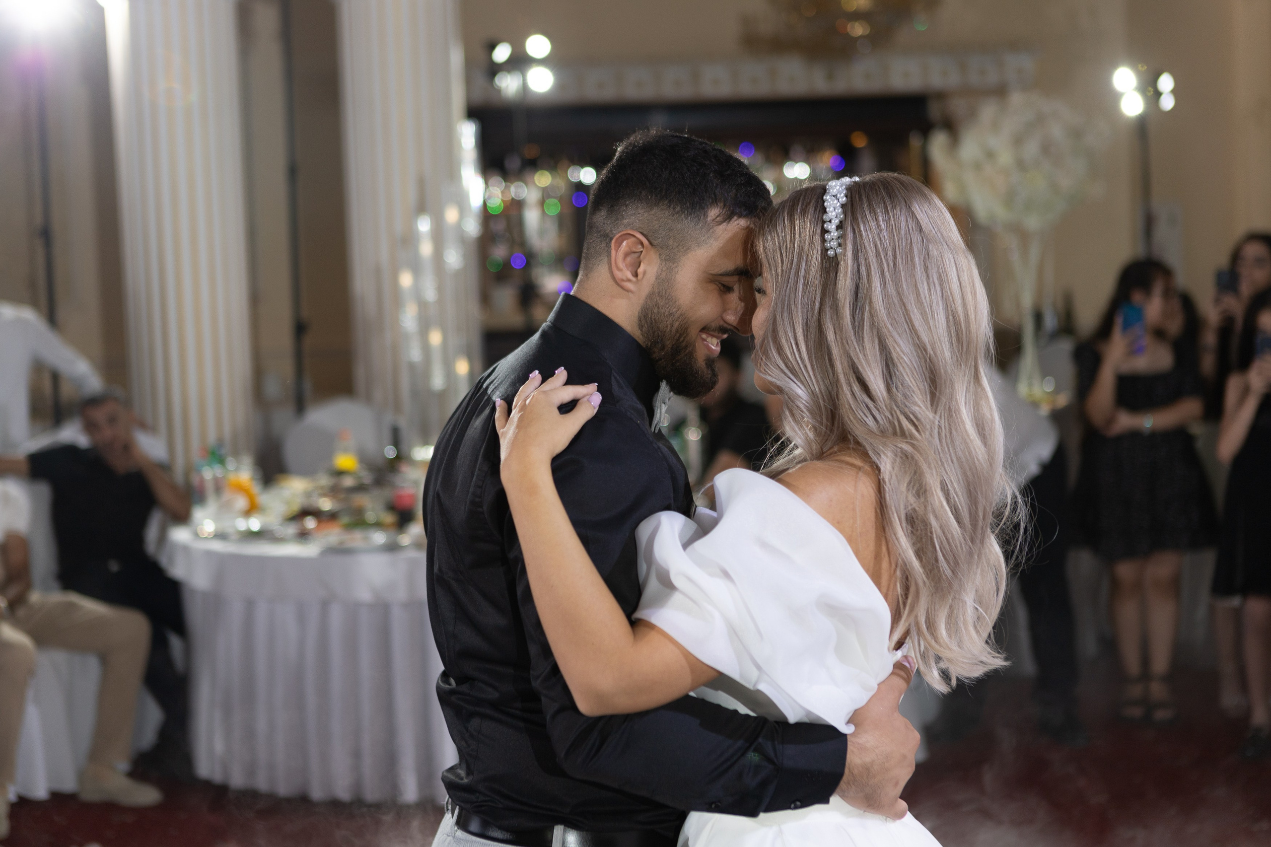 Свадебный фотограф Уфа — Руслан ГабдлисламовЖивые эмоции, красивые кадры, воспоминания на всю жизнь.Работаю по всей Республике Башкортоста. Свадебный фотограф Уфа Руслан Габдлисламов