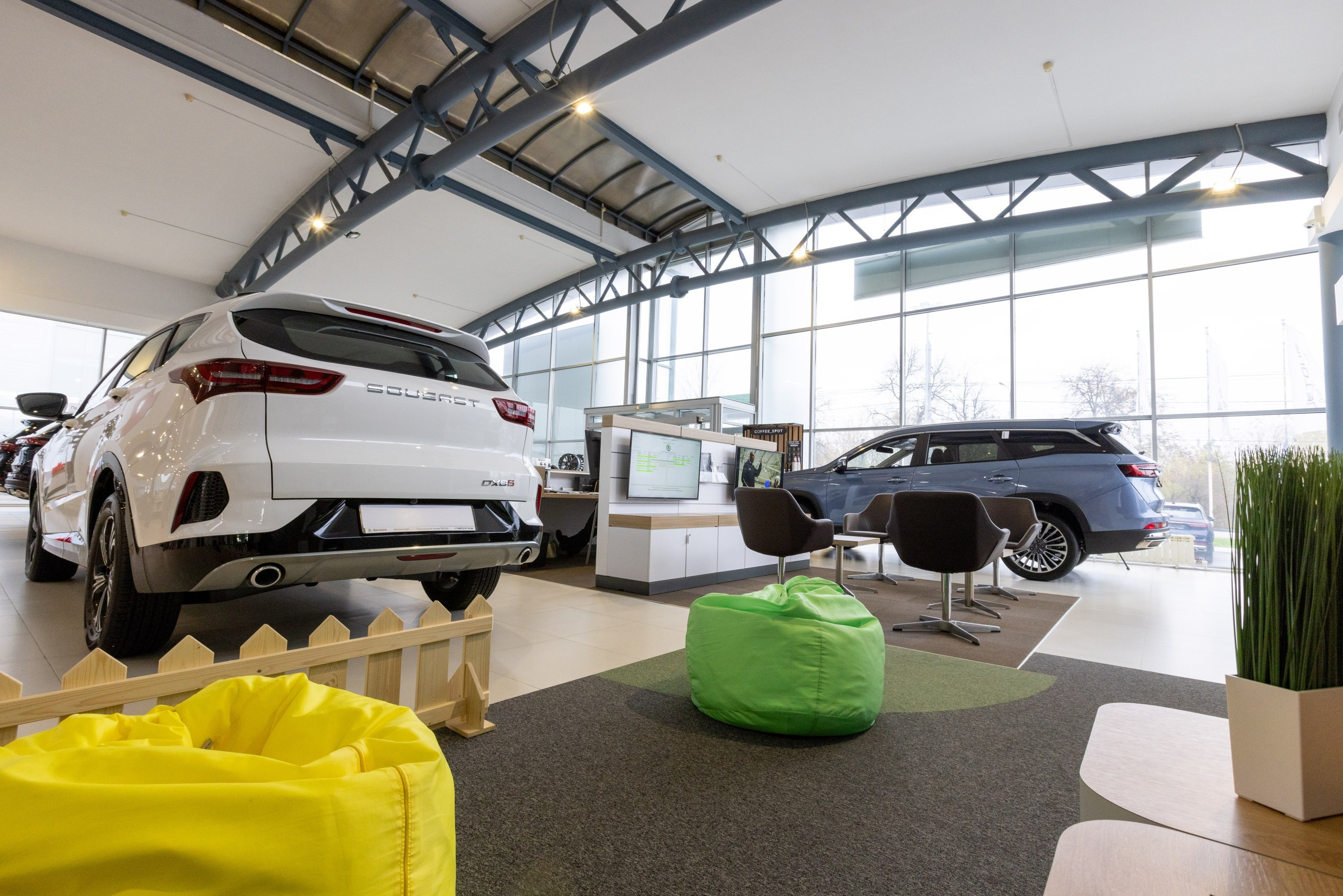 Автосалон Автоимпорт JETOUR. Фотограф в Туле Крупский АнДРей. Фотостудия «КАДР71» в Туле