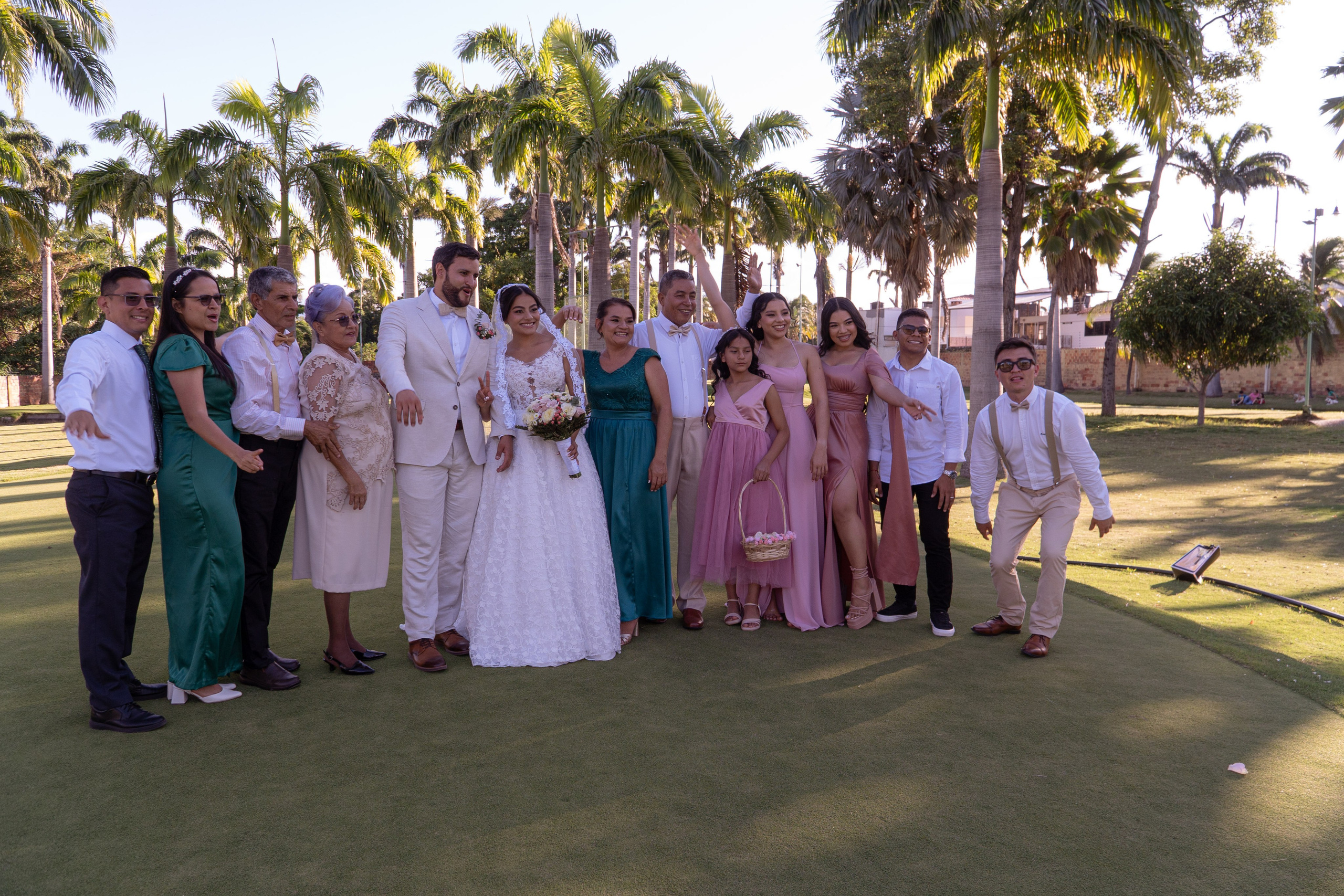 Carola & Gerson. Wedding Photographer in Barcelona and Medellin