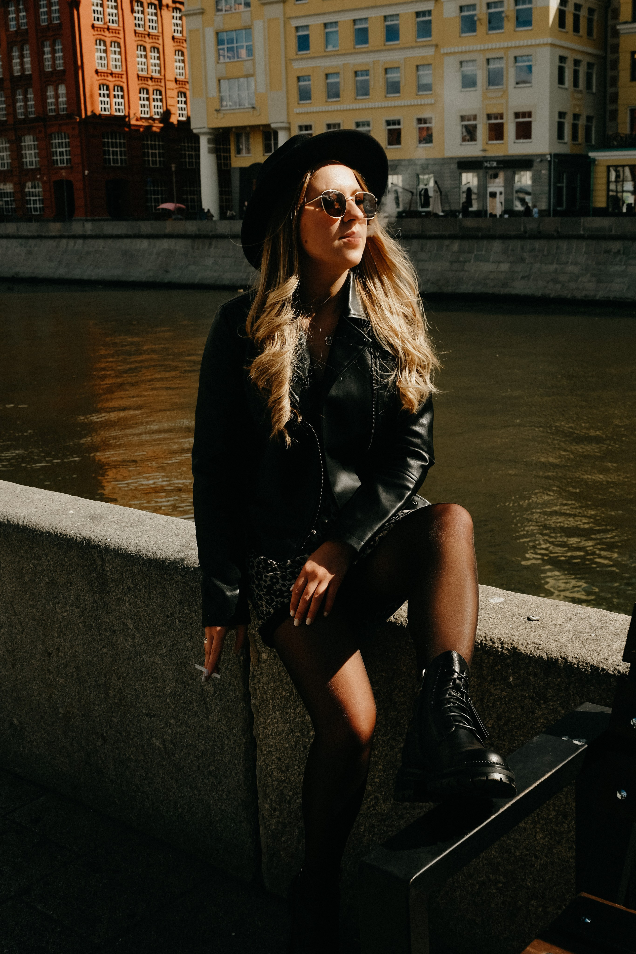 Солнце на Красном Октябре. Свадебный фотограф Александра Тюлякова