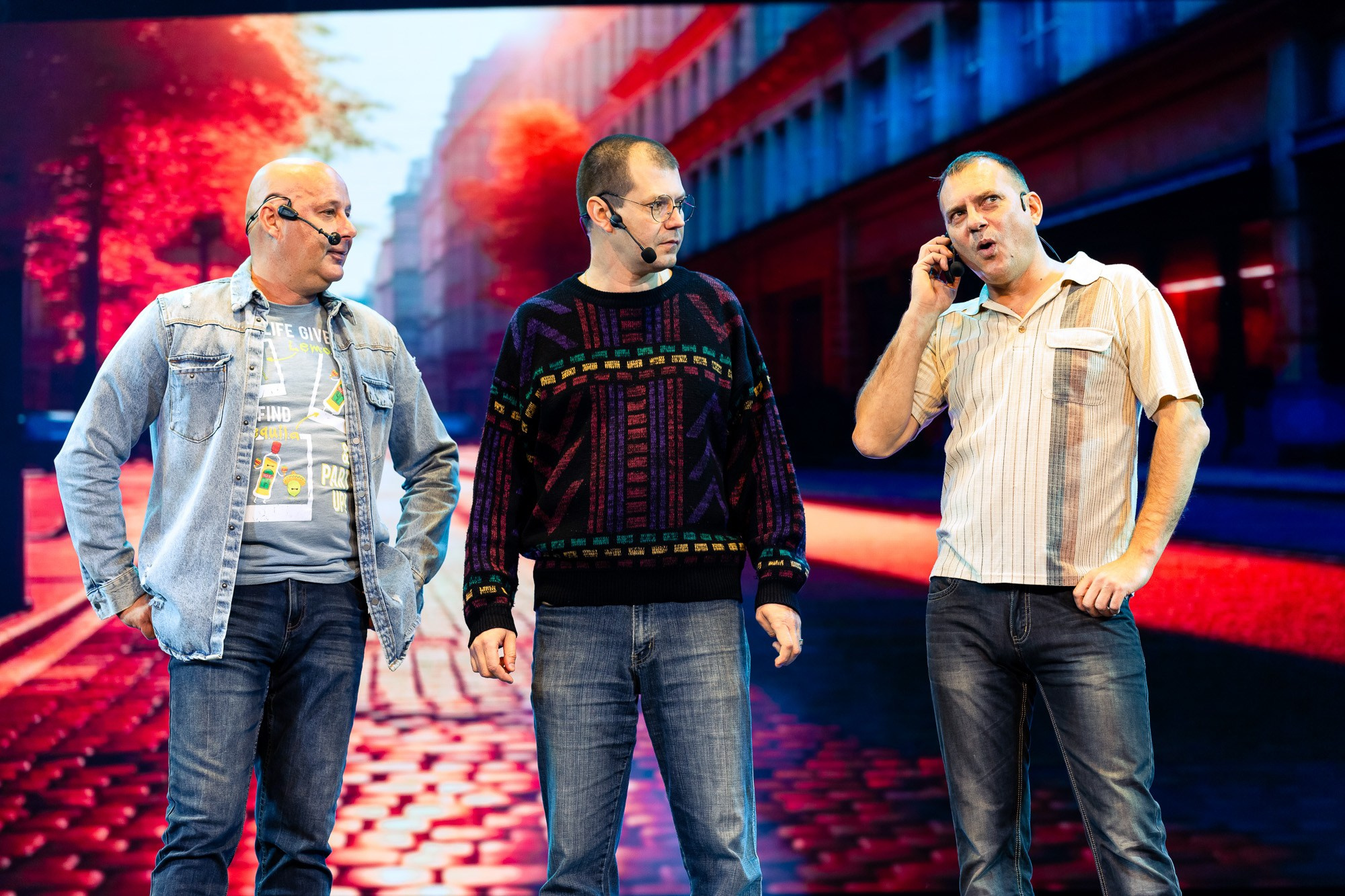 Концерт в Доме культуры. Андрей Кровлин — фотограф в Славянке