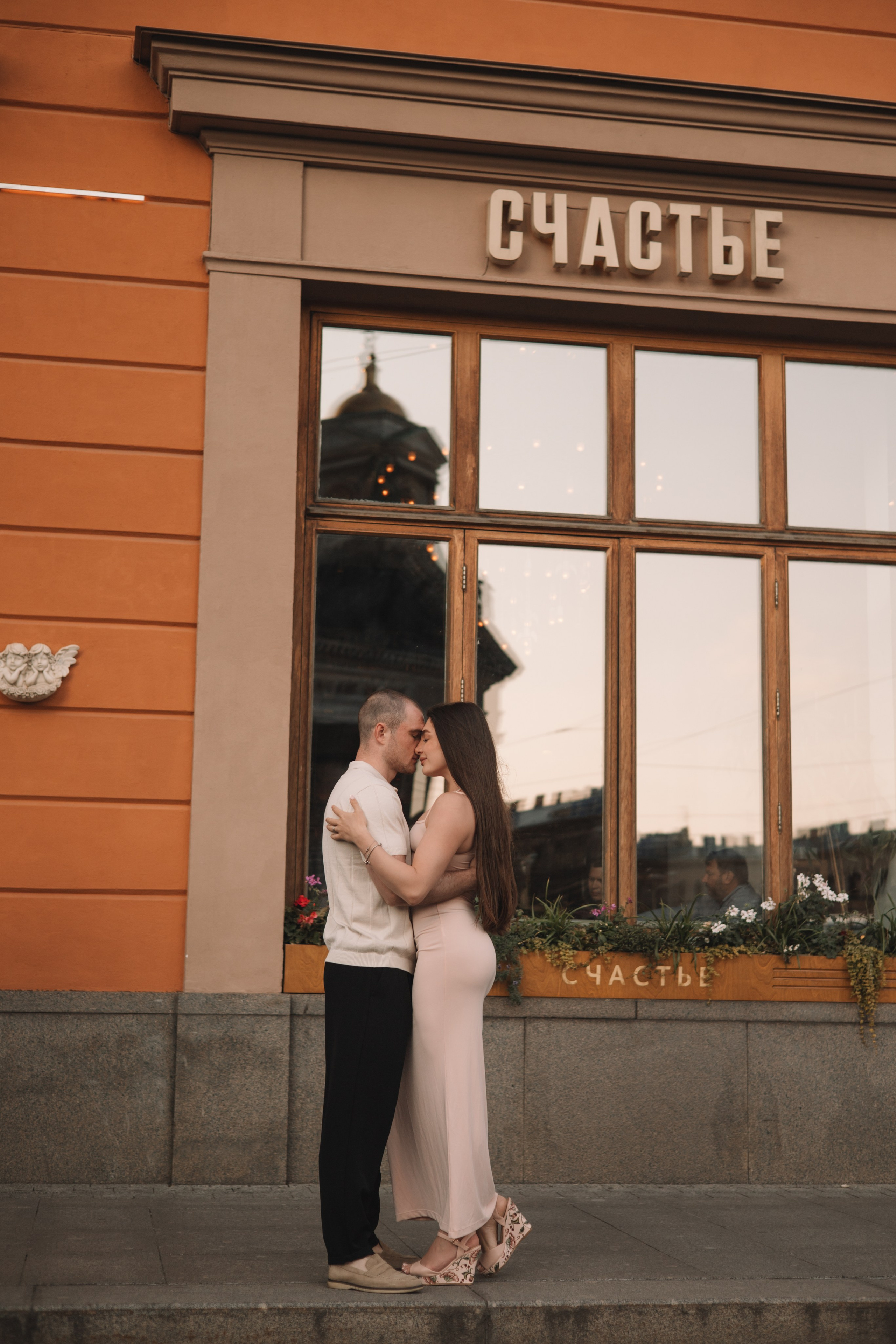 Ариана. Семейный фотограф в Санкт-Петербурге. Запечатление мгновений и ярких воспоминаний в Вашей жизни