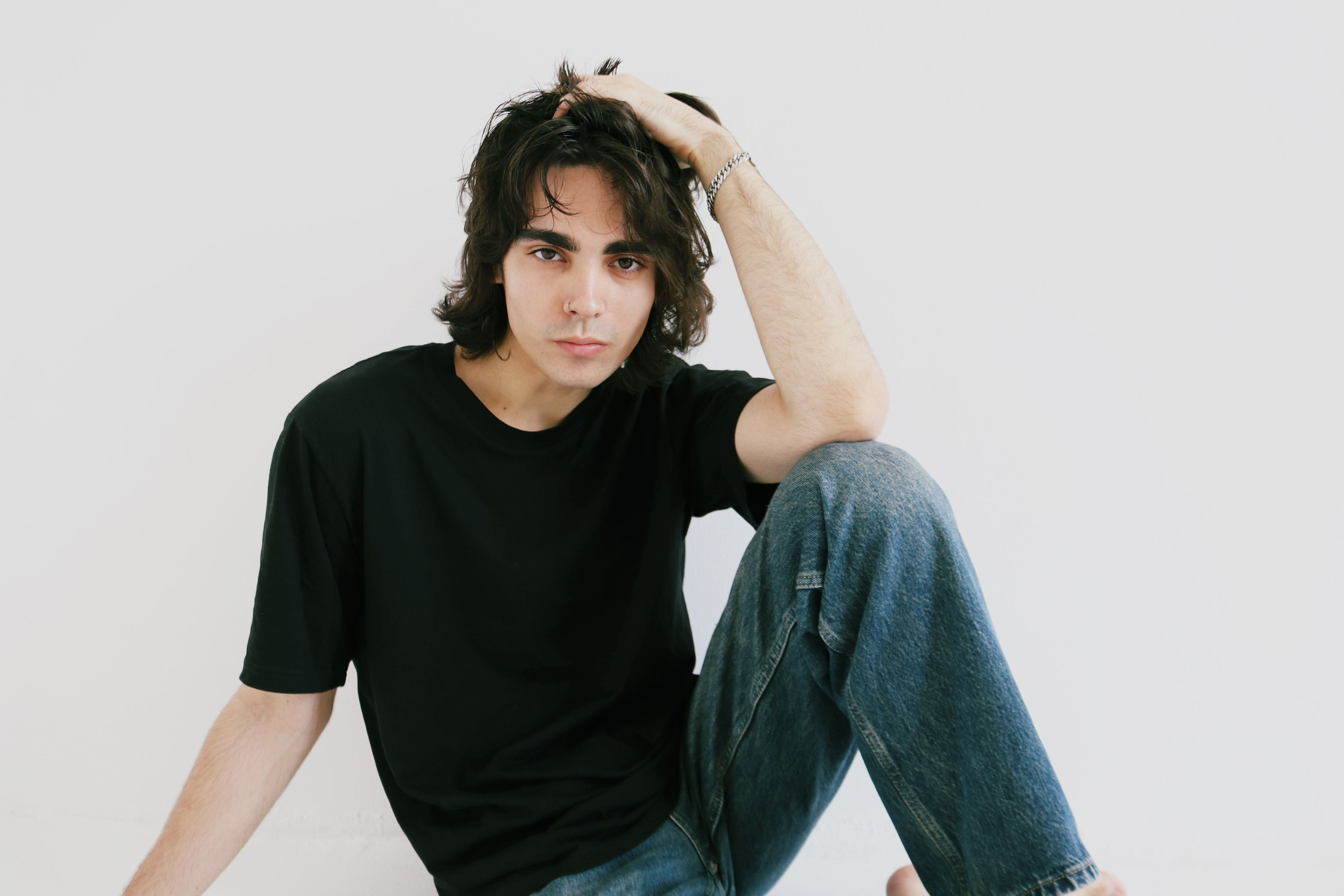 Timur. N10 MODEL MANAGEMENT