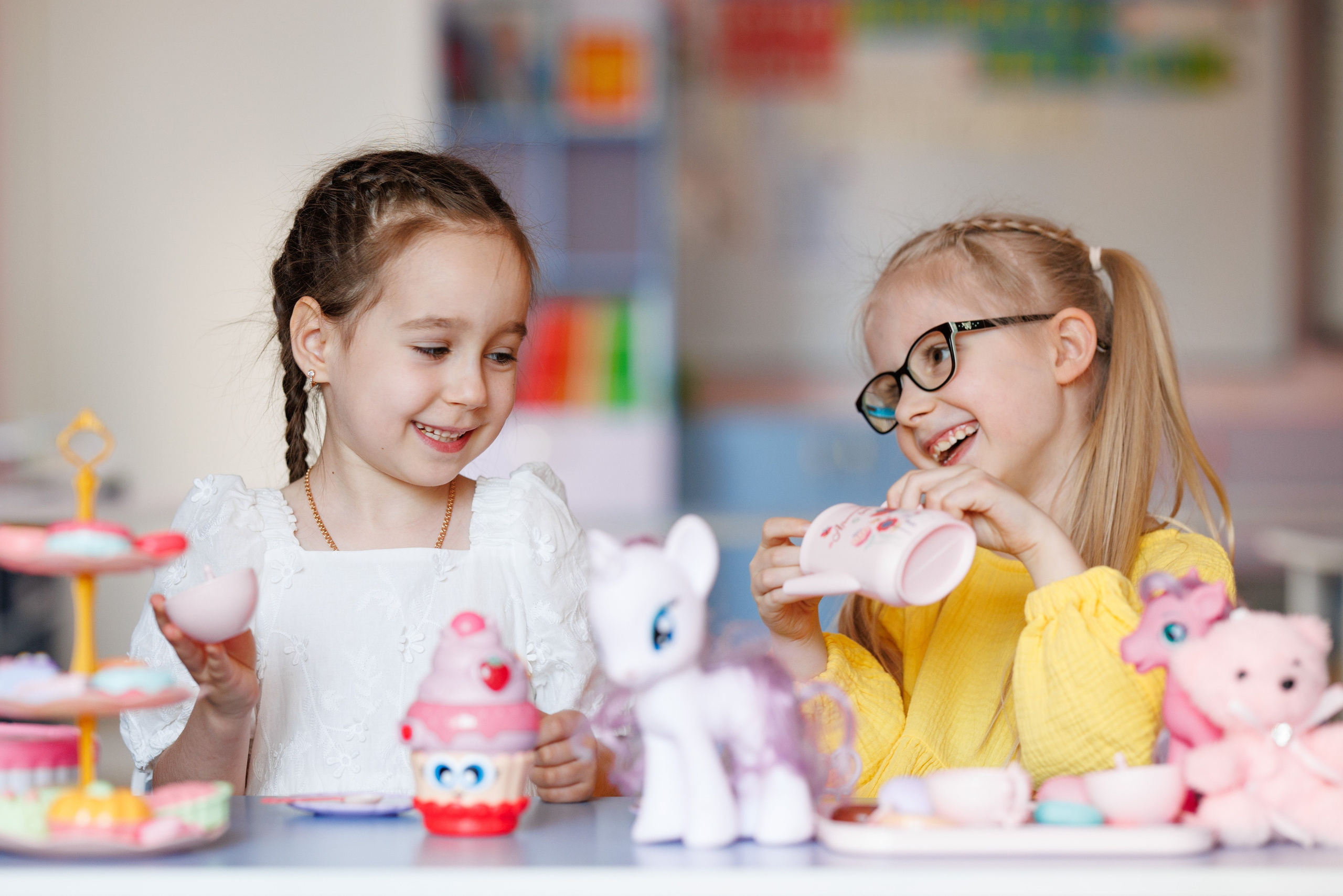 Тариф идеальный (1). Выпускные альбомы в Москве FOTOVMESTE