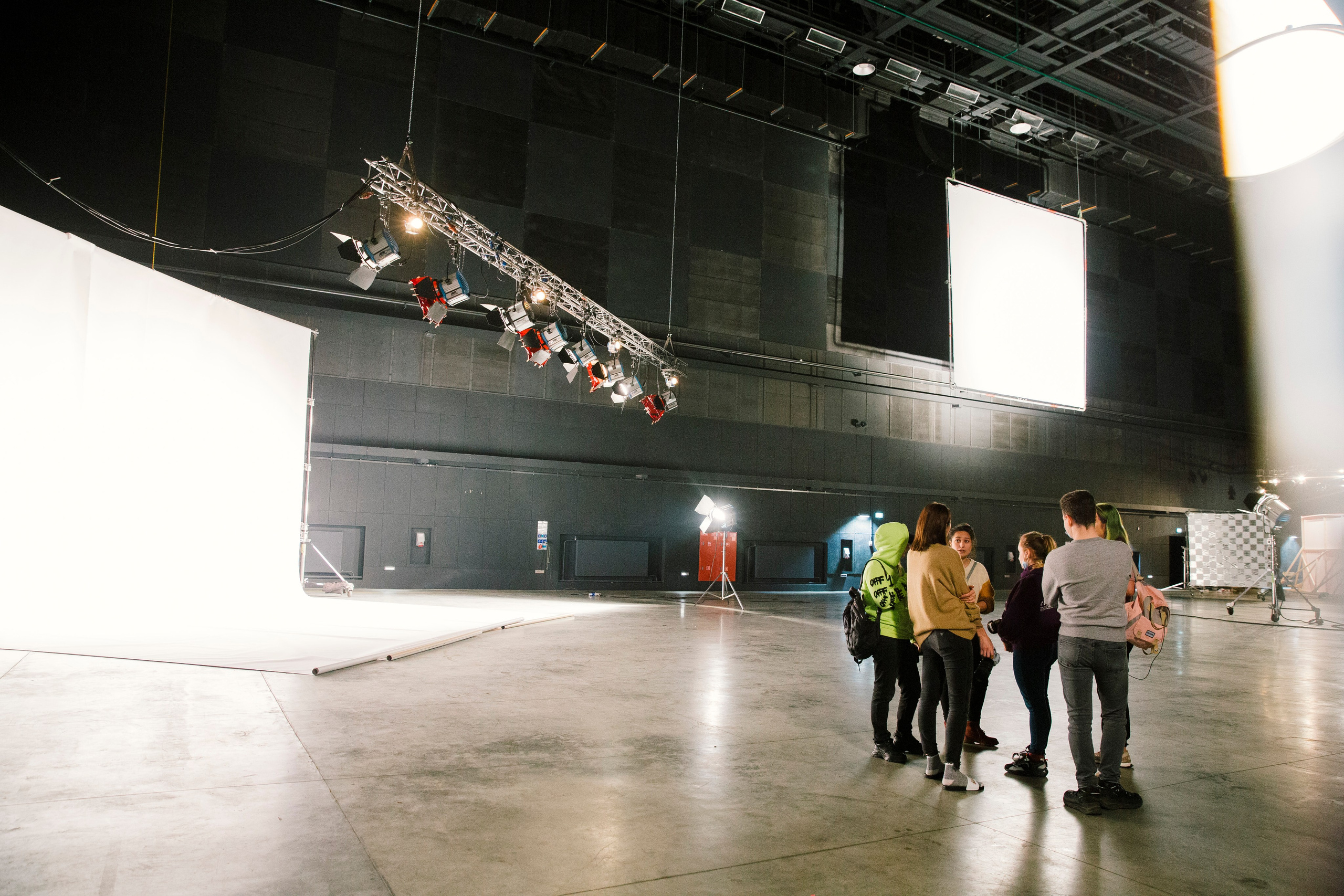 ФК Би-2 & Лиза Громова Мосфильм. Ольга Пилант. АРТ, бэкстейдж, свадебная и семейная фотография, городской портрет, интерьерная фотография