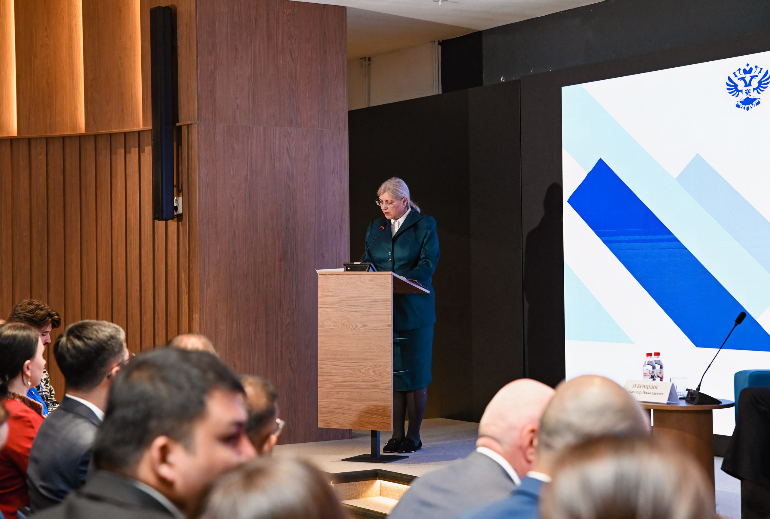 Репортажная деловая фотосъемка конференций, форумов, фестивалей