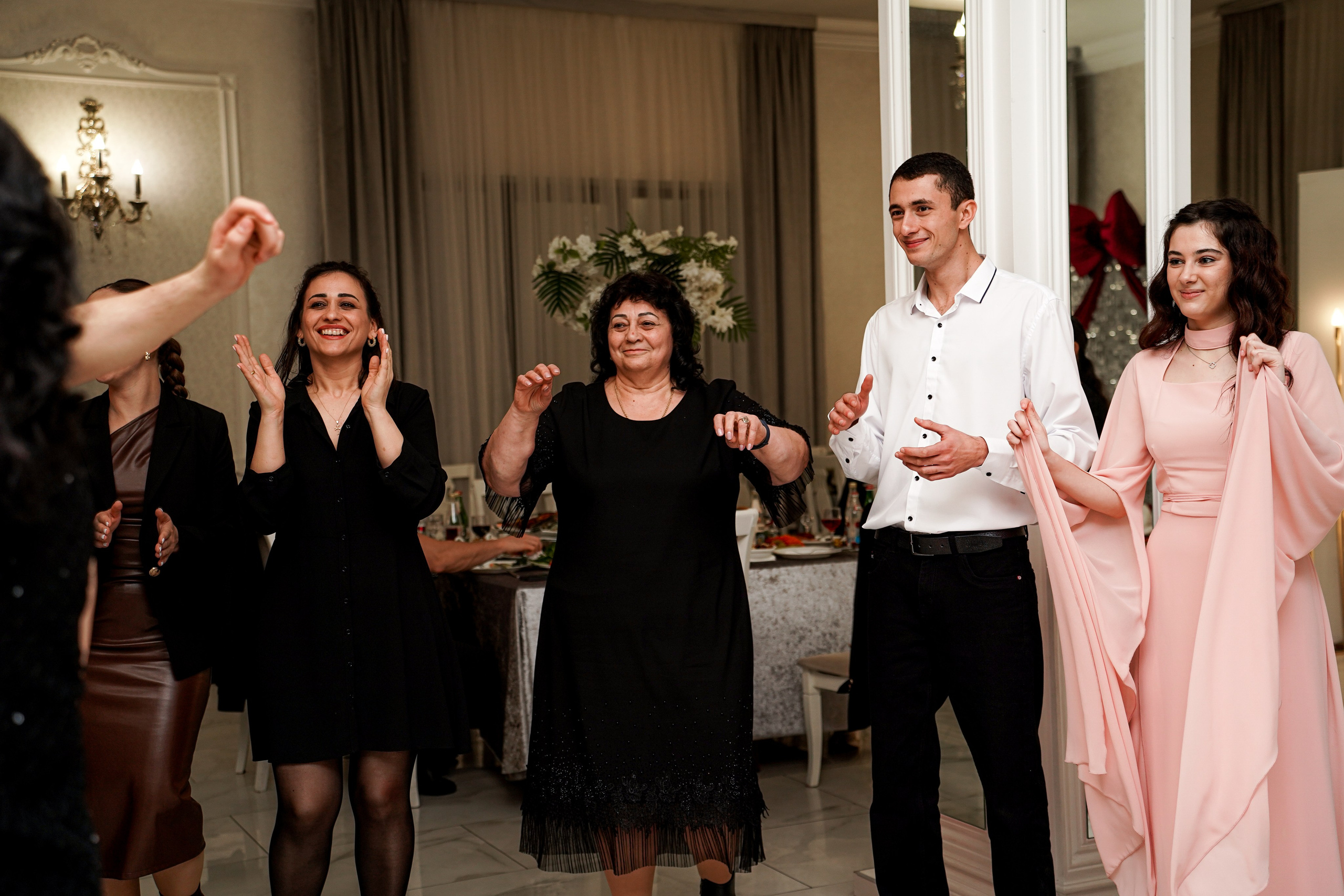 Сватовство. Свадебный фотограф в Ростове-на-Дону. Таинство Крещения и Венчания, семейные фотосессии. Алёна Чёботова