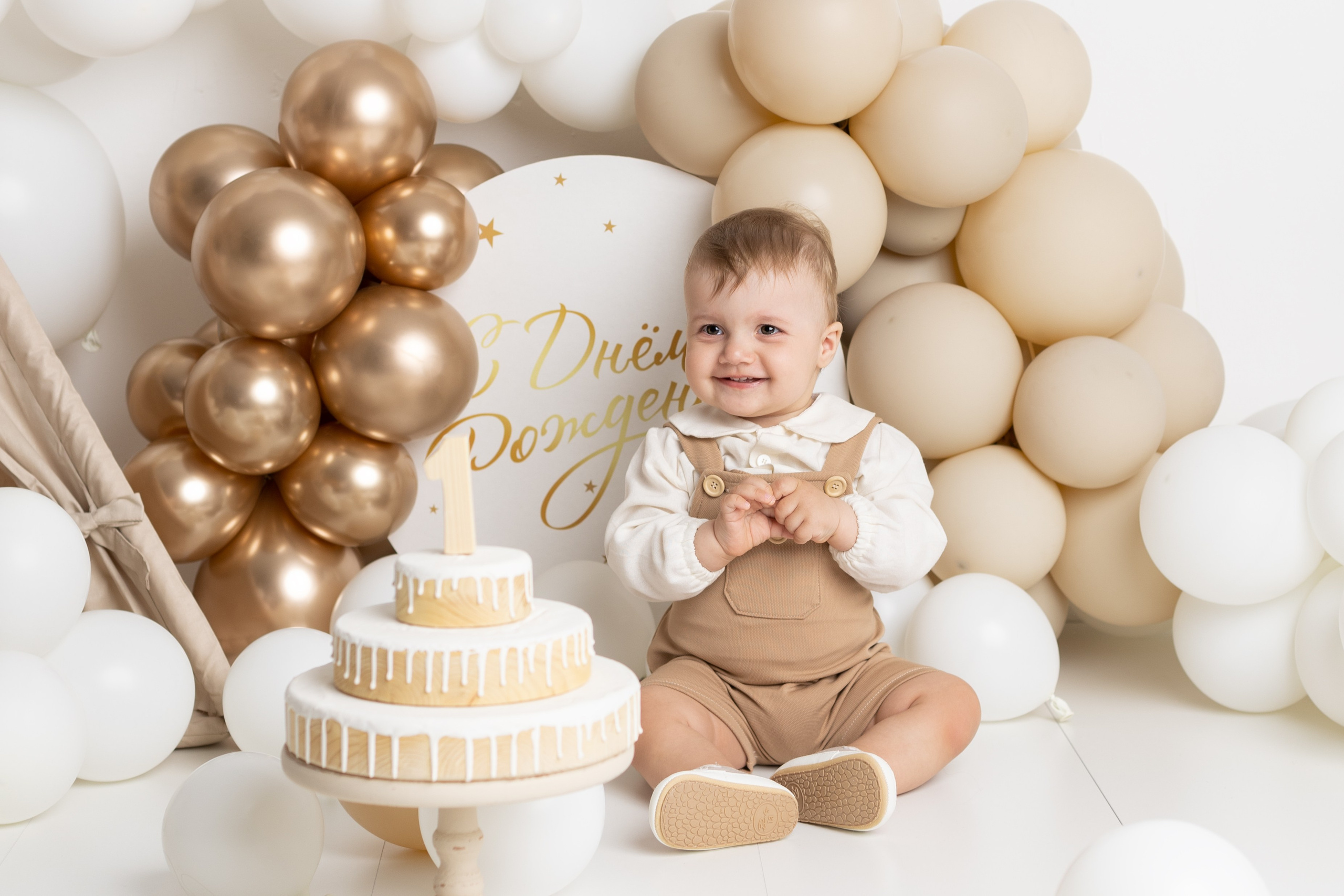 Фотосессия к первому дню рождения. Фотограф новорожденных, детский фотограф в г. Оренбурге Екатерина Козлова