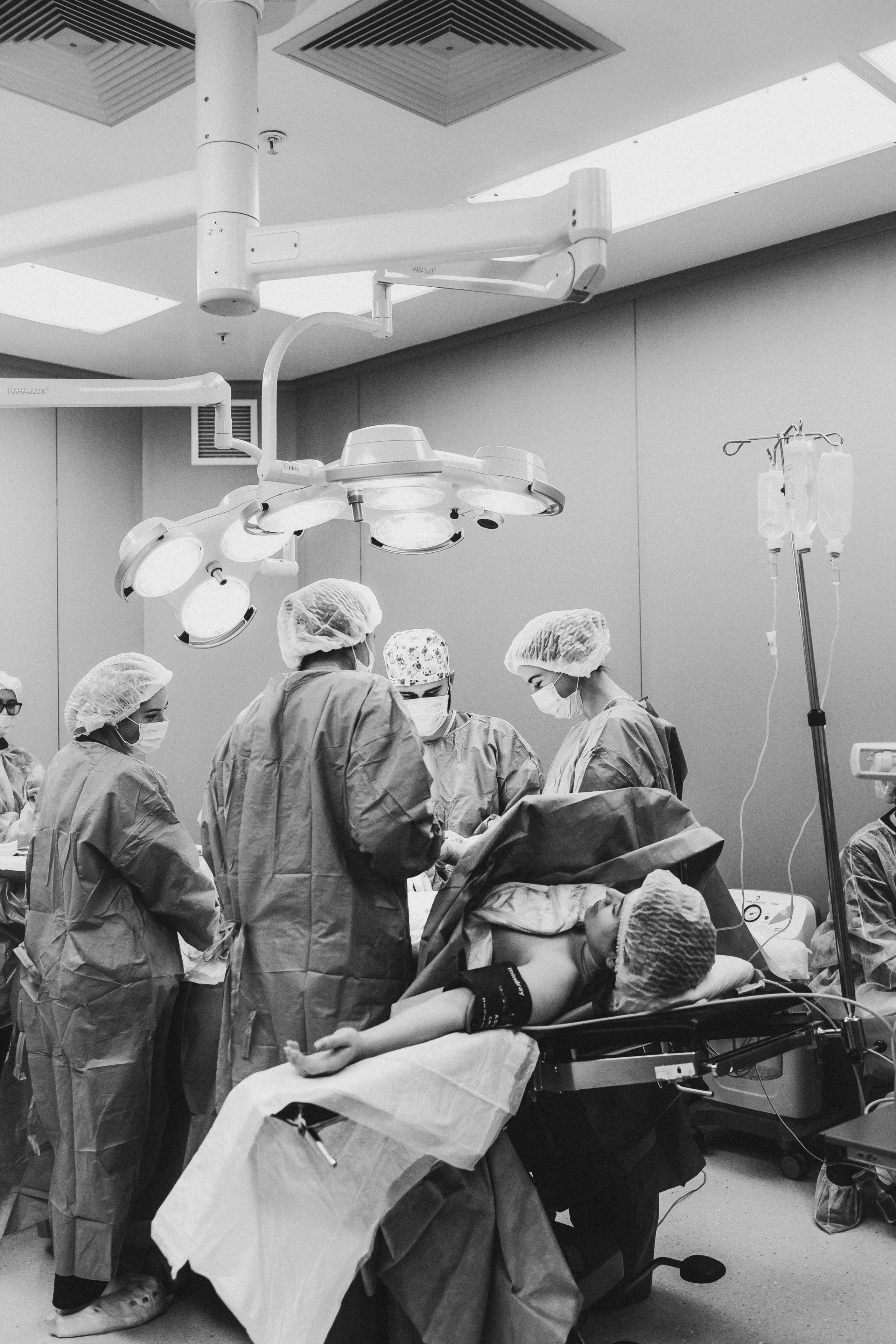 Фотограф на роды в Москве. Фотограф новорожденных в Москве Кристина Левит