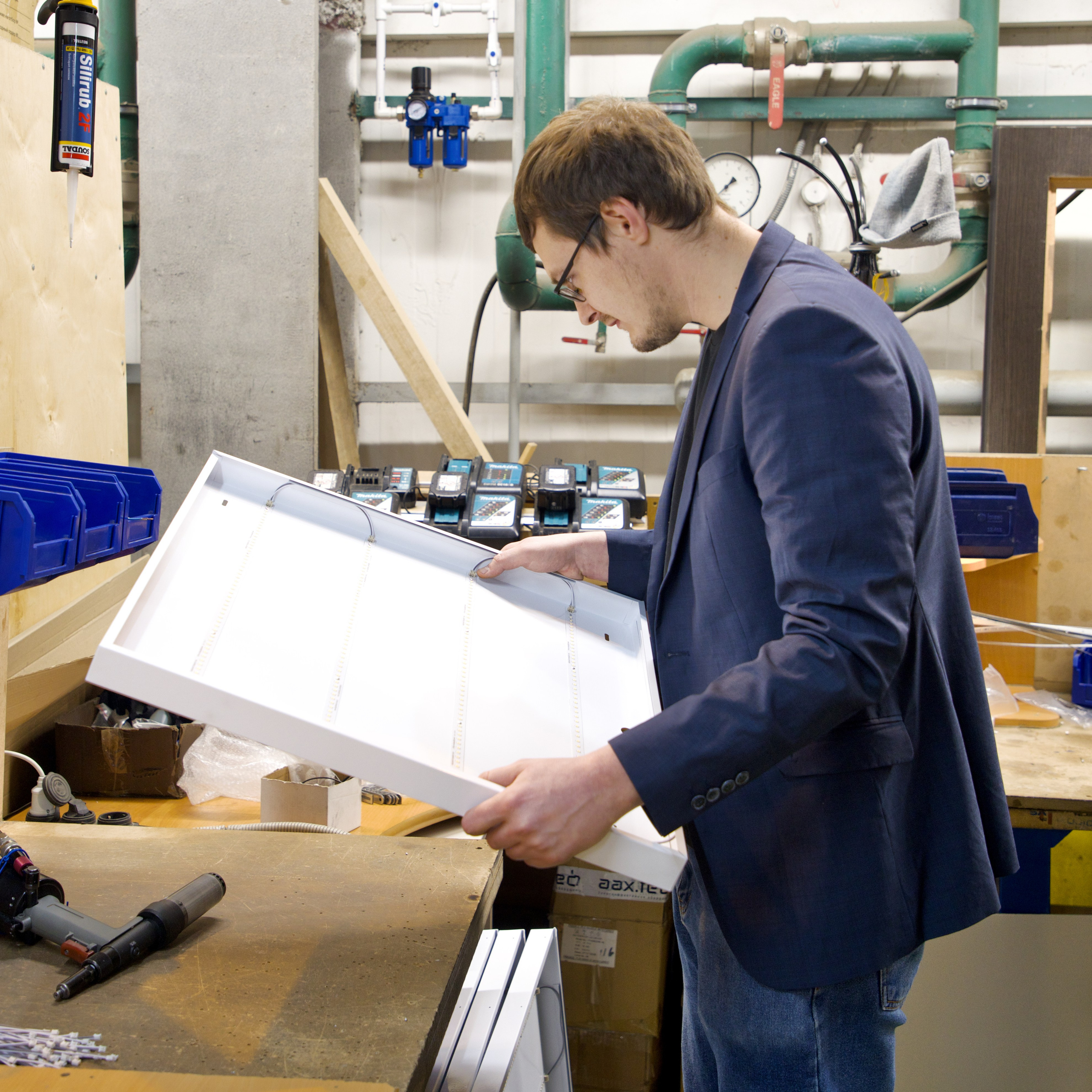 Фотосъёмка в офисе и на производстве. Школьные выпускные альбомы в Москве Марина Николаева