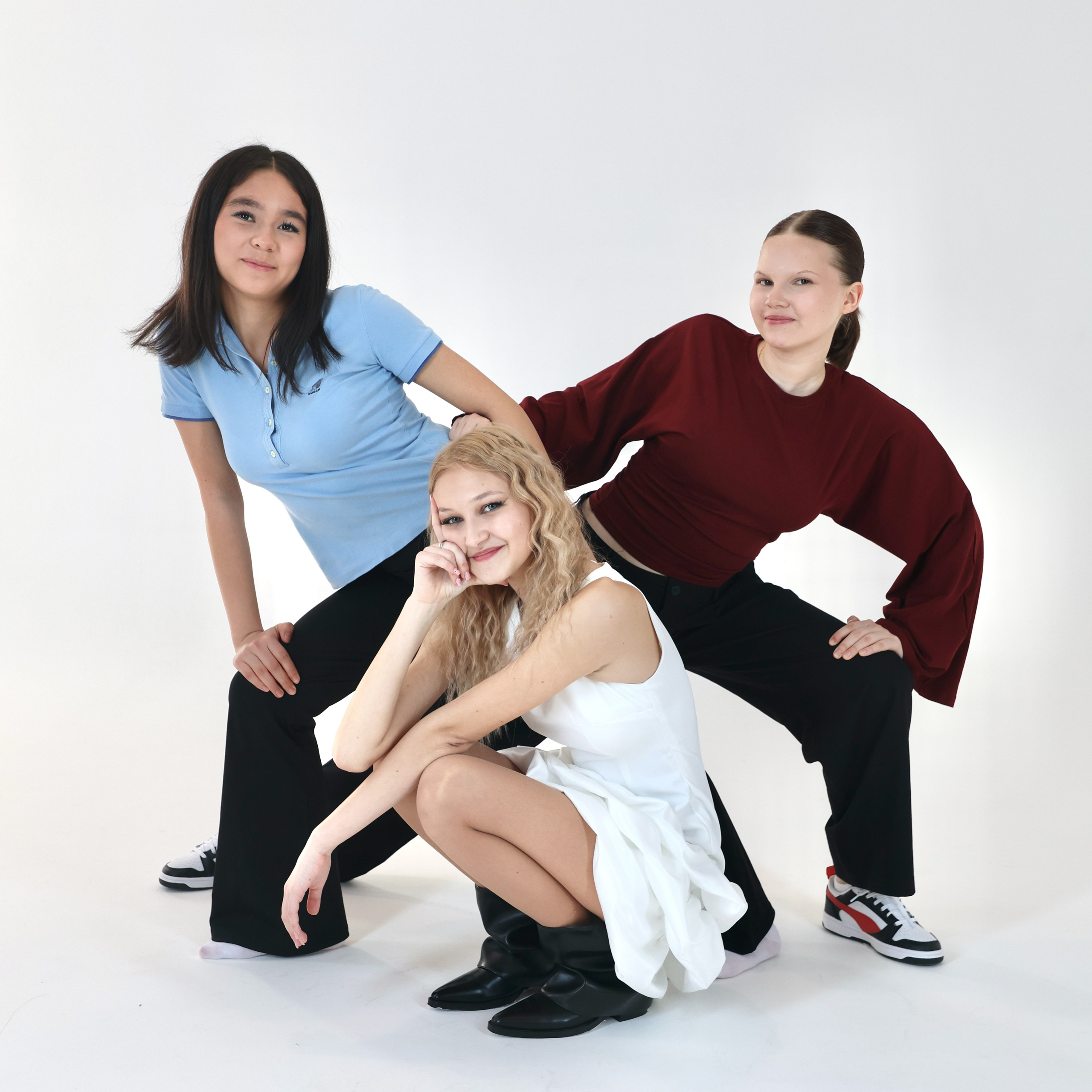 С Днём Рождения, Лиза!. Школьные выпускные альбомы в Москве Марина Николаева