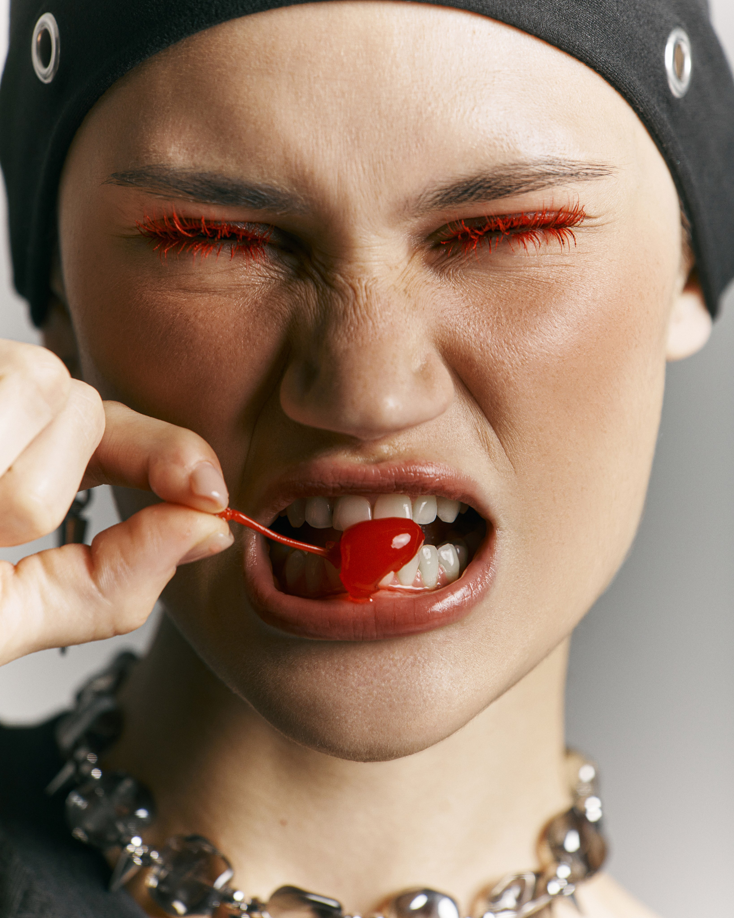 DEVIANT. Ретушер Polli_retouch