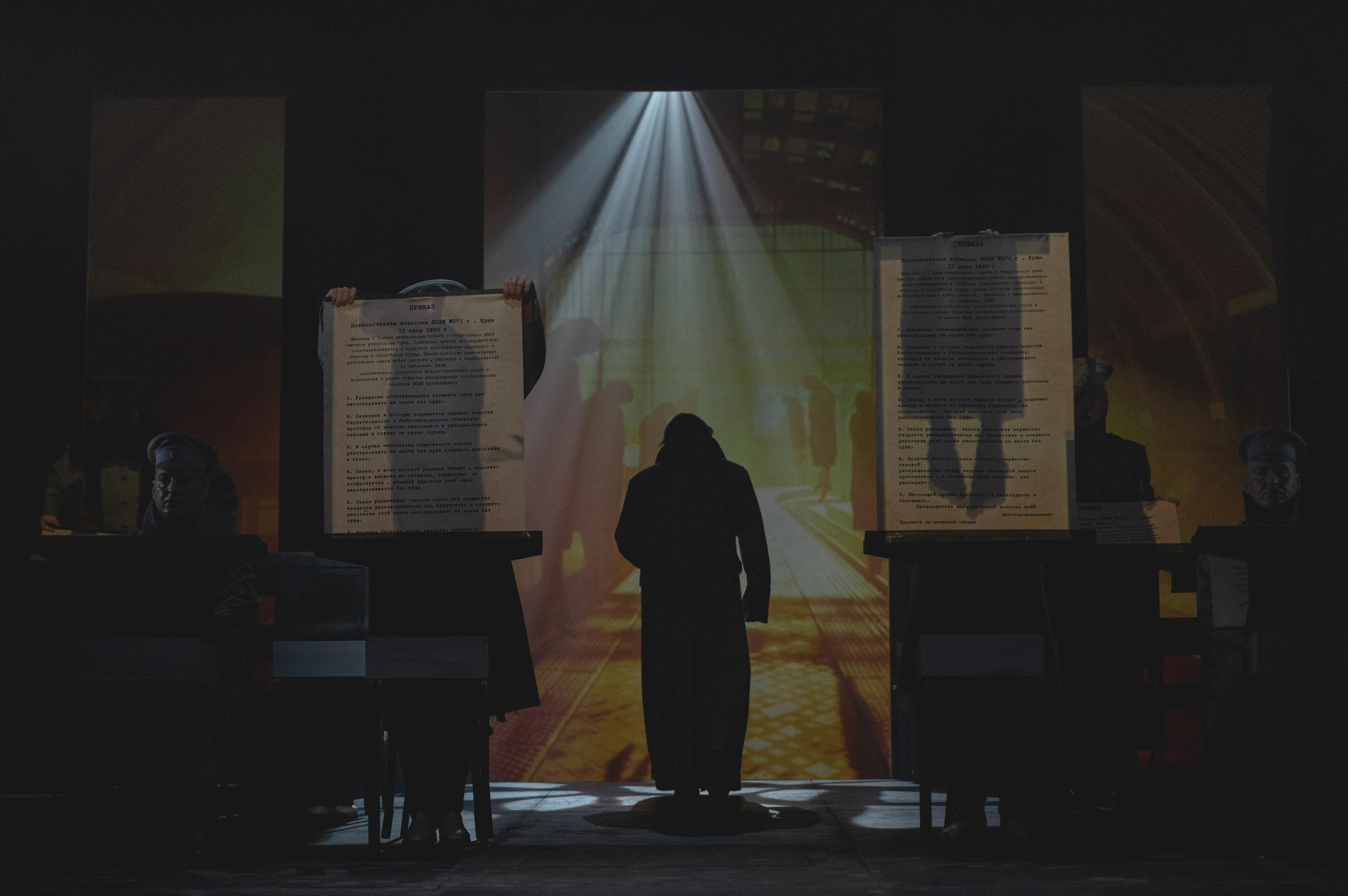 «Бег», Ленком Марка Захарова. Гастроли в Санкт-Петербурге. Фотограф Ольга Пономарева