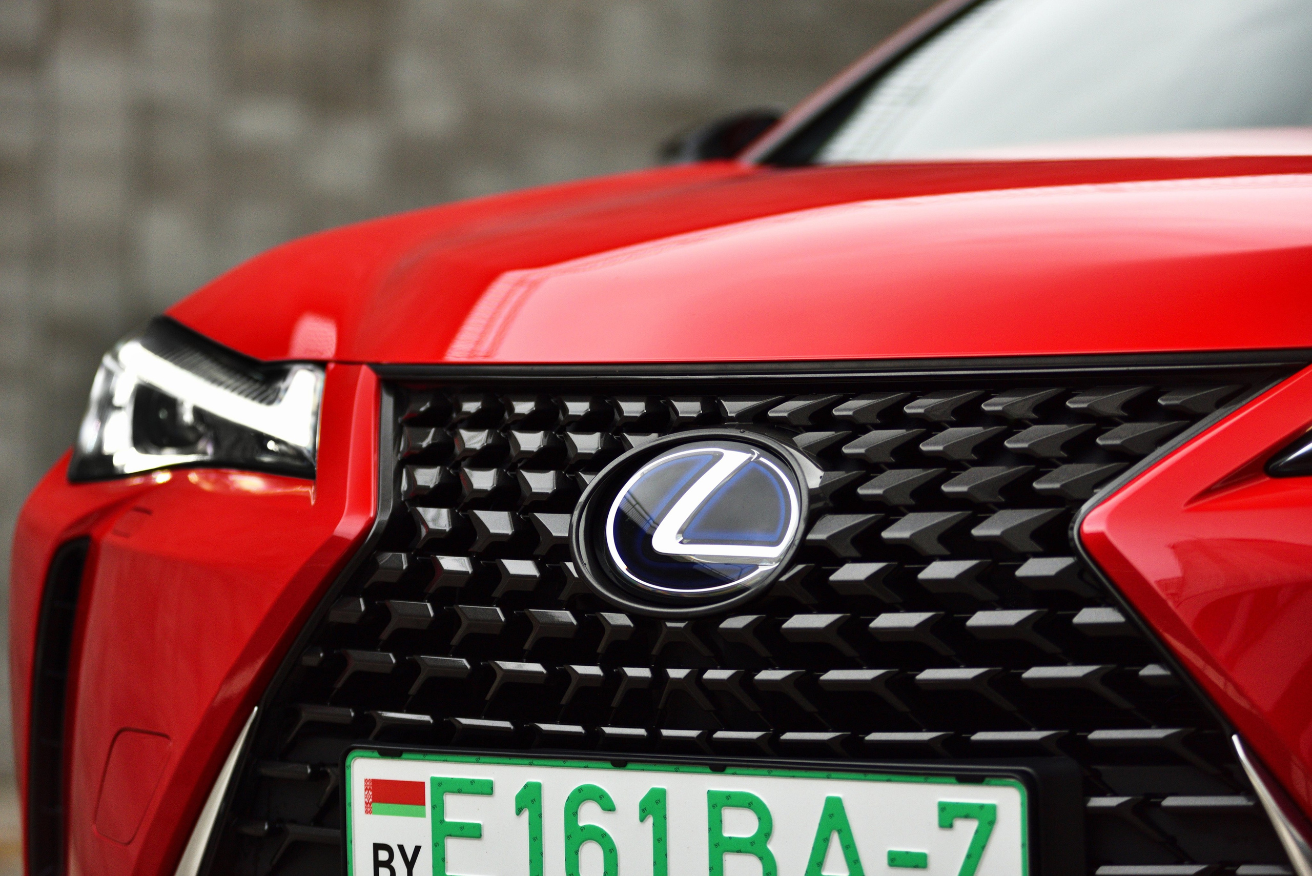 Lexus UX. Автомобильный и интерьерный фотограф в Минске Александр Тагаев