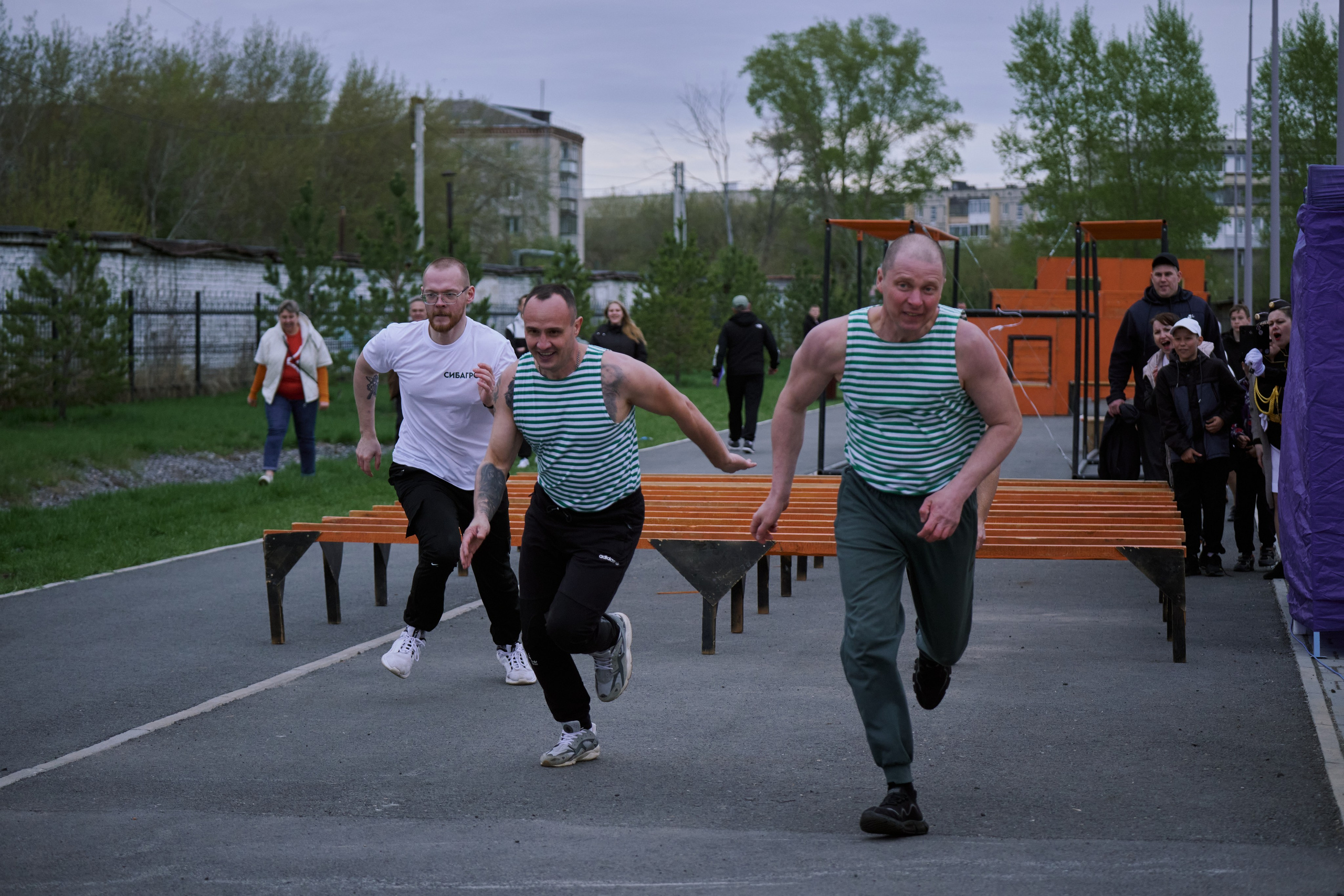 Сибагро (строевая). Свадебный фотограф в Екатеринбурге Соседков Евгений