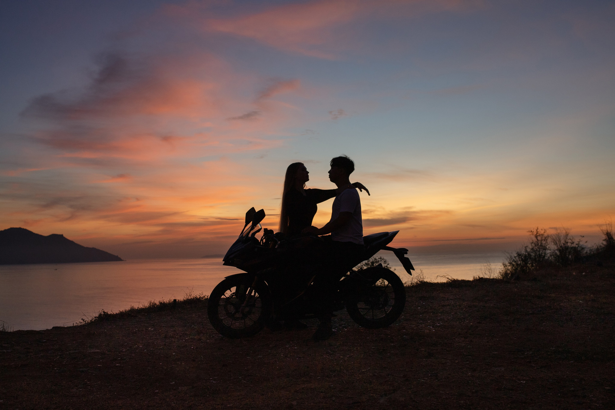 Рассветная прогулка на байках Кон и Ирина.Нячанг. Главная