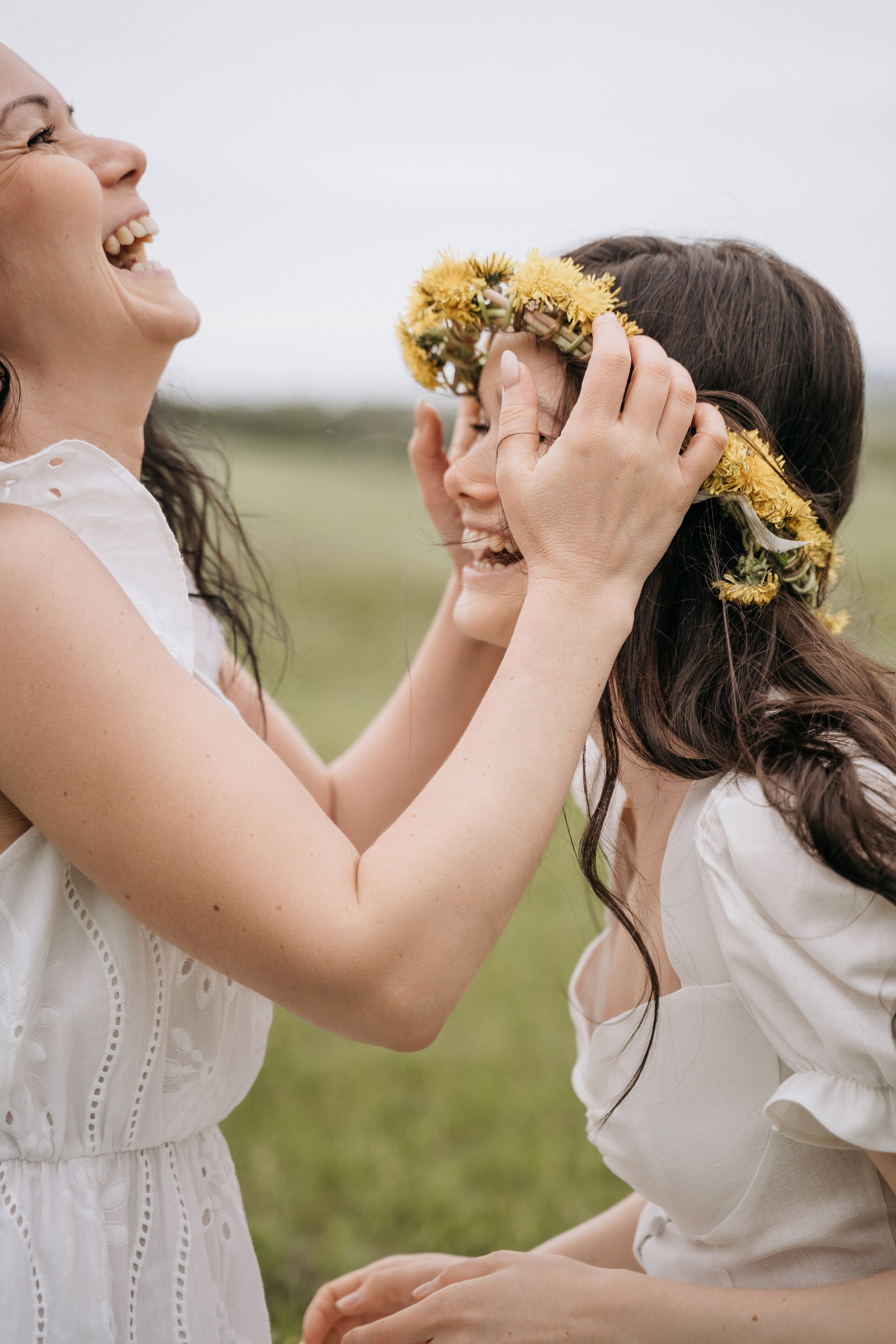 Две дочери две мамы две сестры. Свадебный семейный фотограф Ксения Божко Уфа Раевка никах в Нарыстау