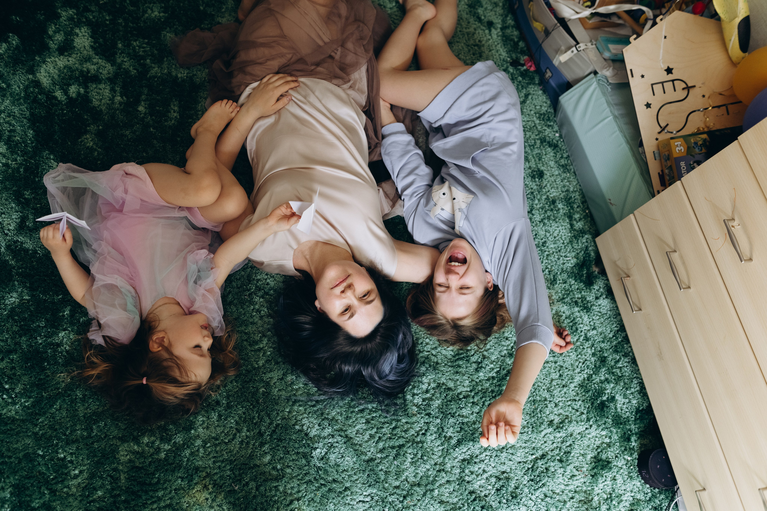 Катя, Ева, Ариша. Фотограф Людмила Оюн