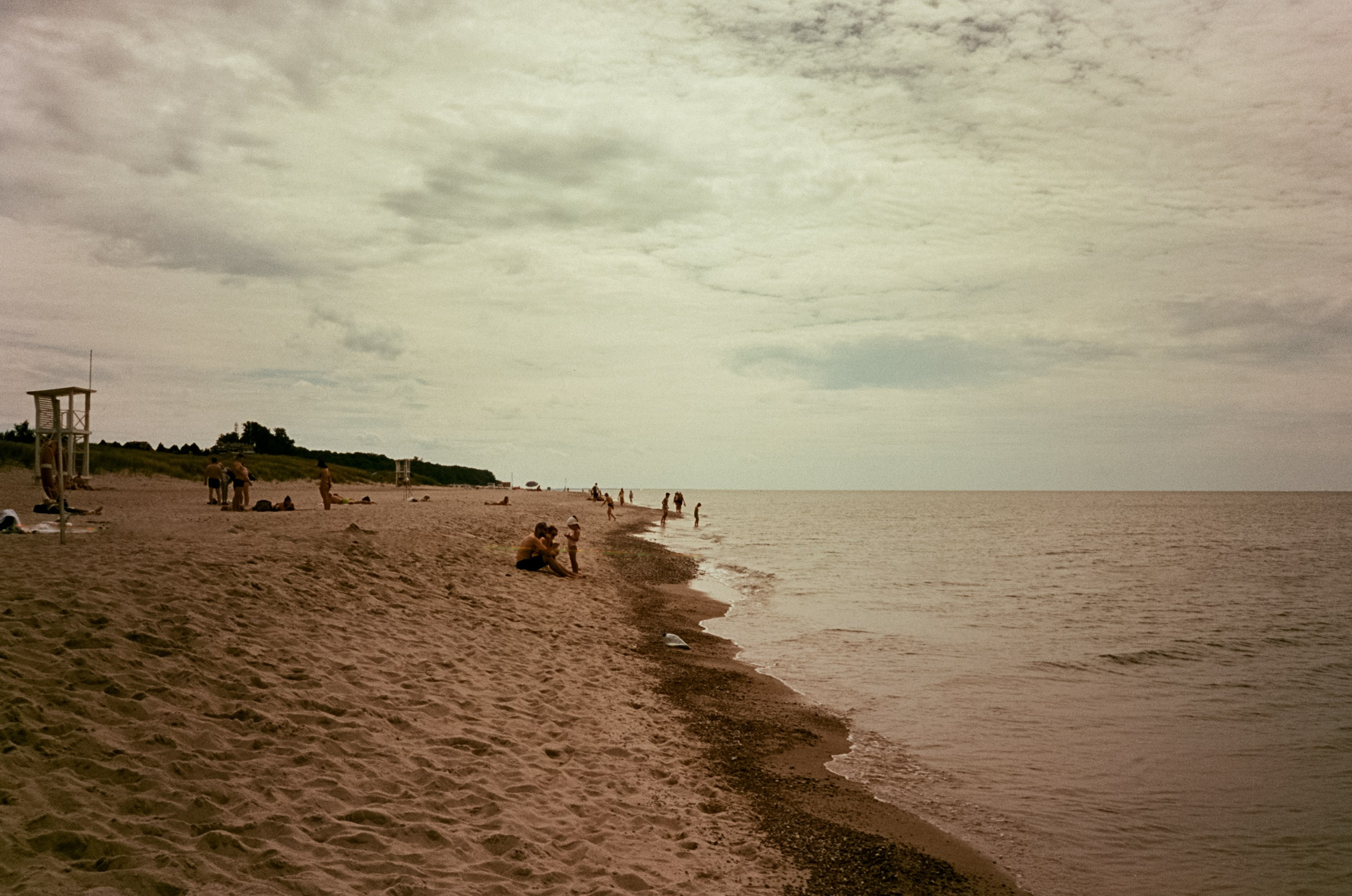 Пляжный день в Янтарном. Фотограф-документалист Мария Осокина