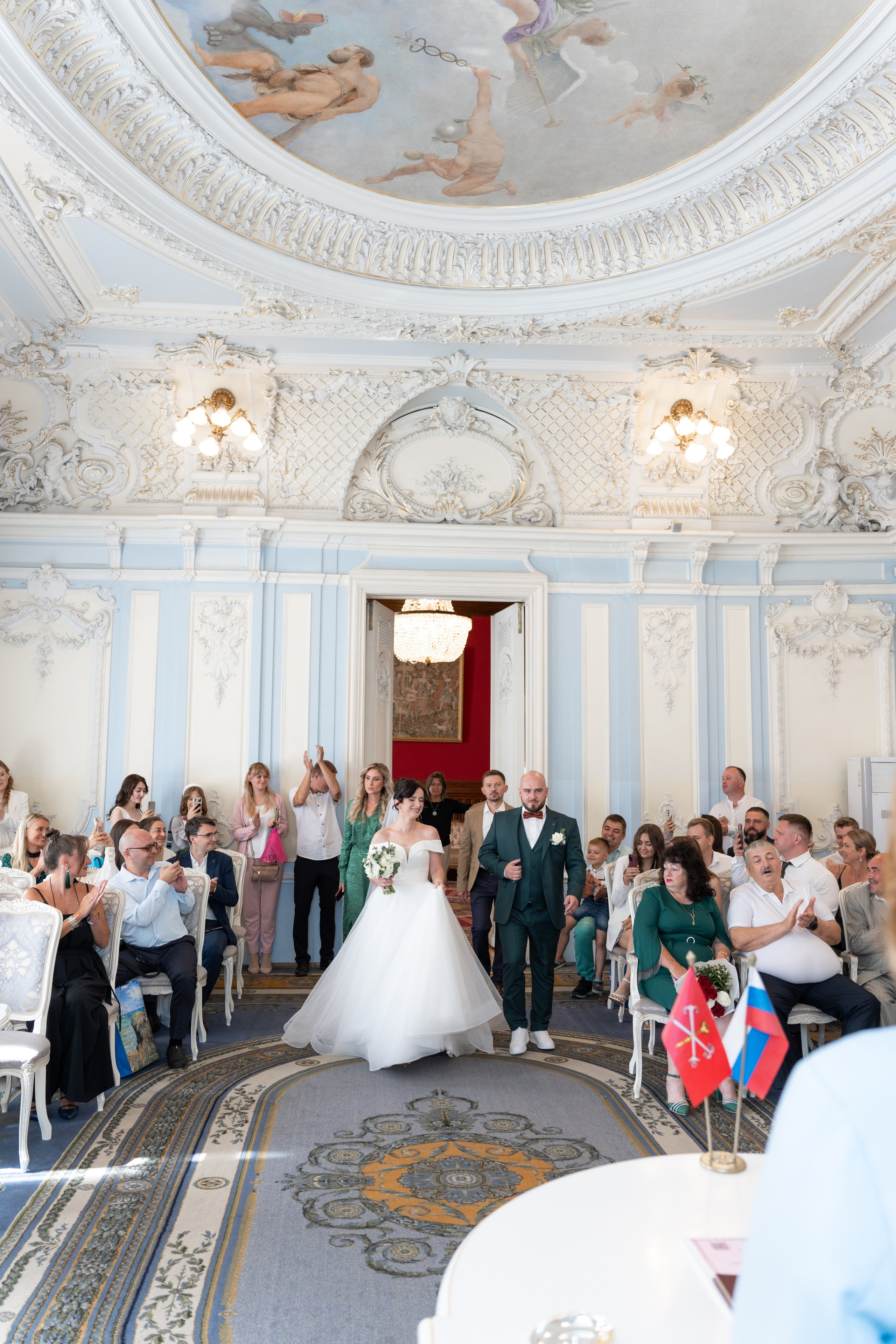 Банкет в ресторане «Амбар № 1» в городе Петергофе. Свадебный фотограф Александр Невский в Санкт-Петербурге
