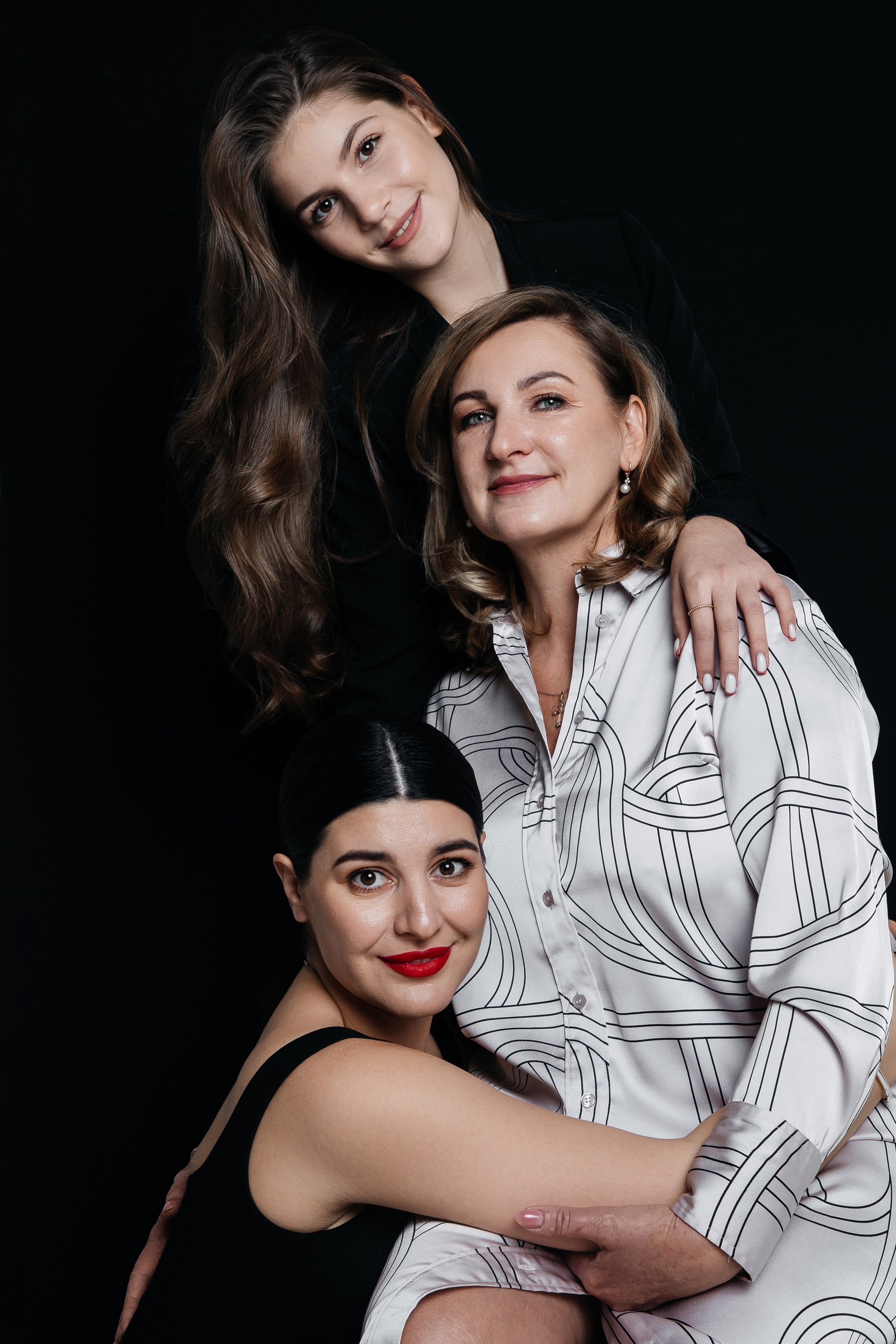 Юлия, Светлана, Александра. Фотограф Денис Лесковский (Тюмень)