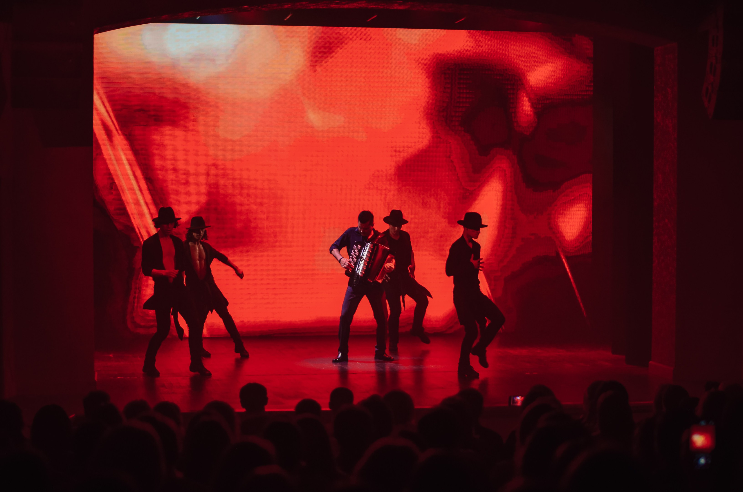 Фоторепортаж танцевального мероприятия. Денисова Аля — фотограф для парных съемок и индивидуальных историй в Барнауле