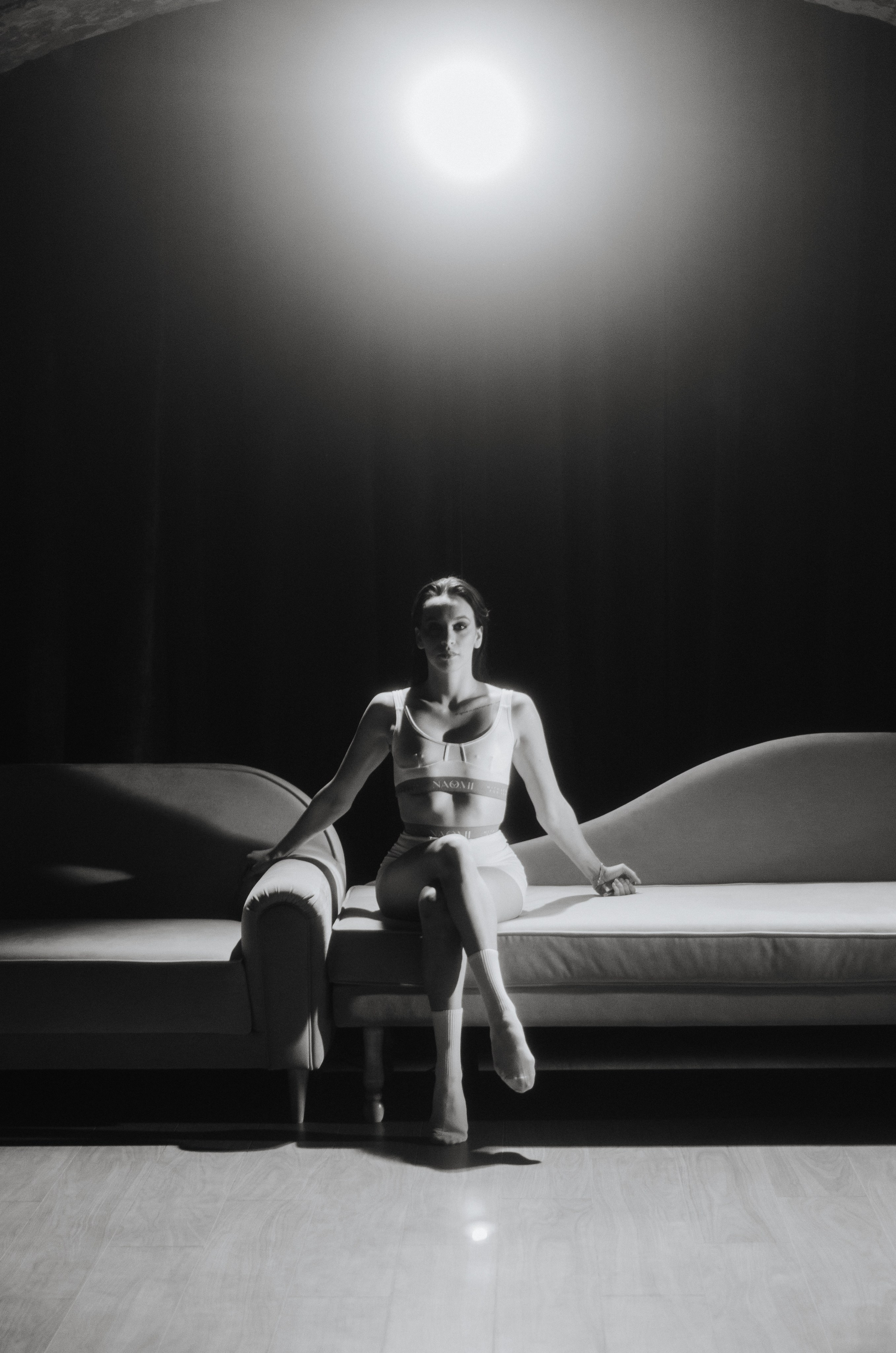 Фото-подглядки с видеосъемки танцевальной команды «Secret». Денисова Аля — фотограф для парных съемок и индивидуальных историй в Барнауле