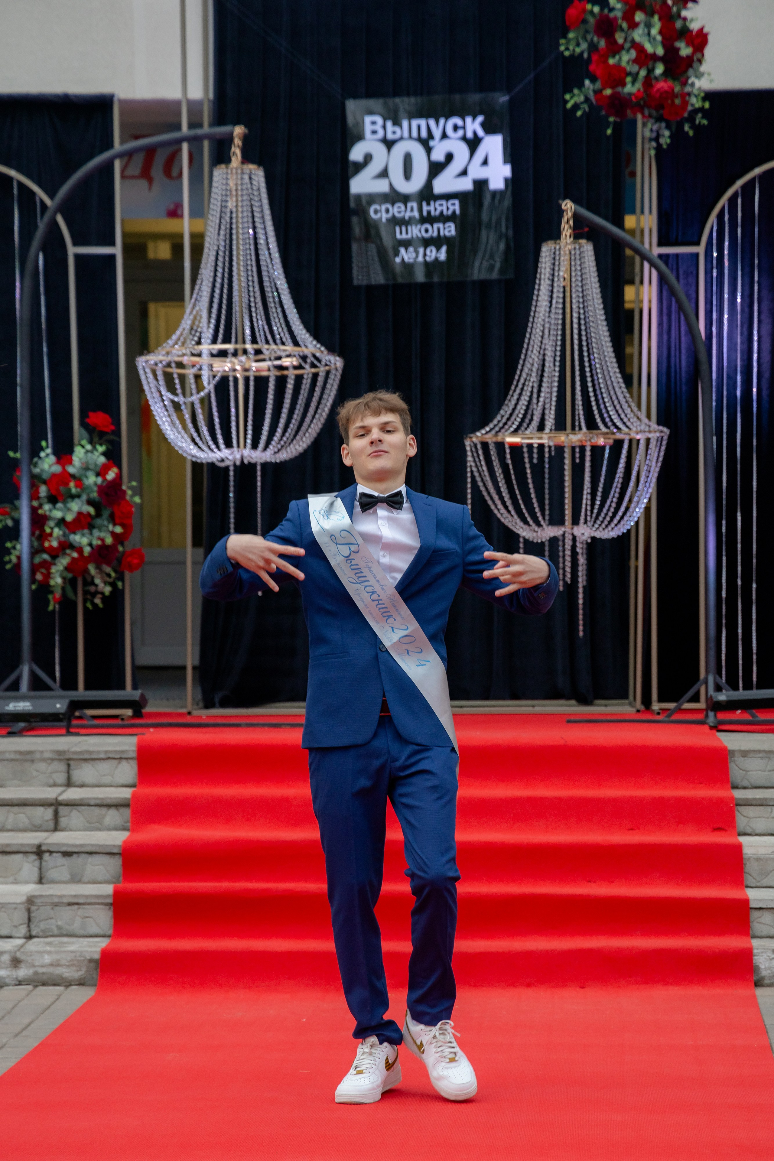 Школьный выпускной 2024 год в Соколе (Минск). Свадебный фотограф в Минске/Беларуси Сергей Спиридонов