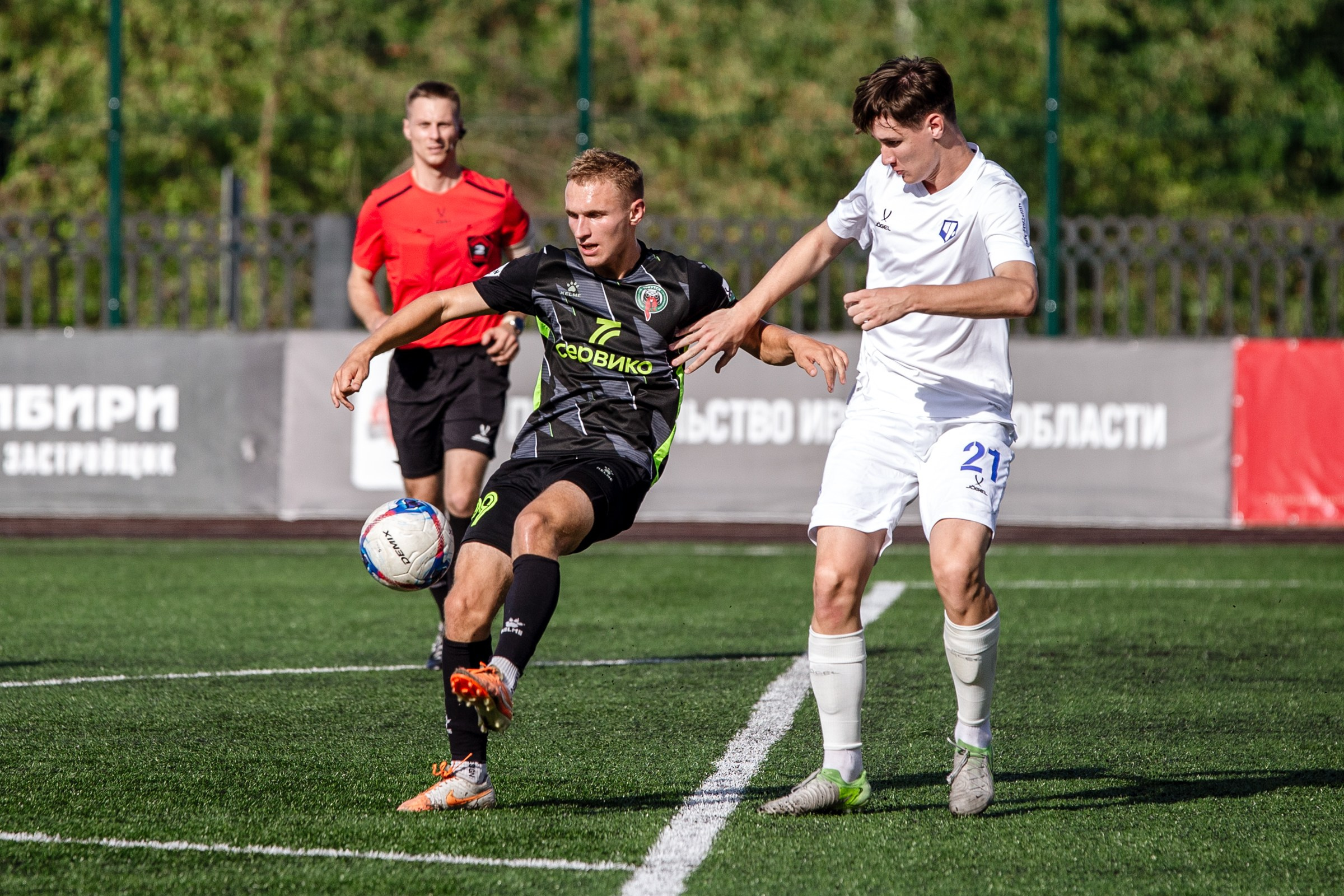 Первенство России по футболу LEON-Вторая лига Б | ФК Иркутск — Чертаново (Москва) | 24.08.25. Фотограф в Иркутске Евгения Айвазова