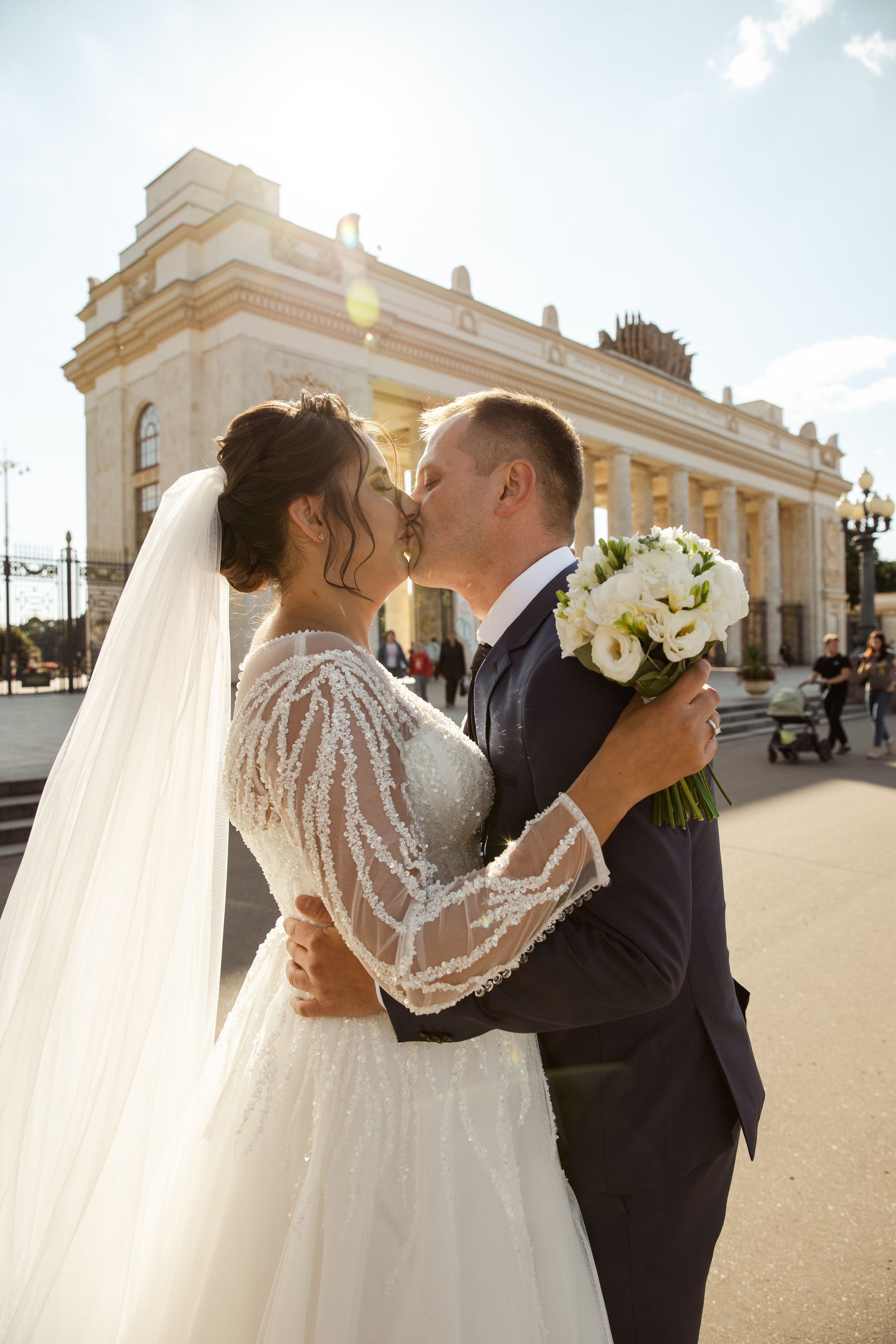 Ира и Максим. Ведущий на свадьбу в Москве Зубков Алексей