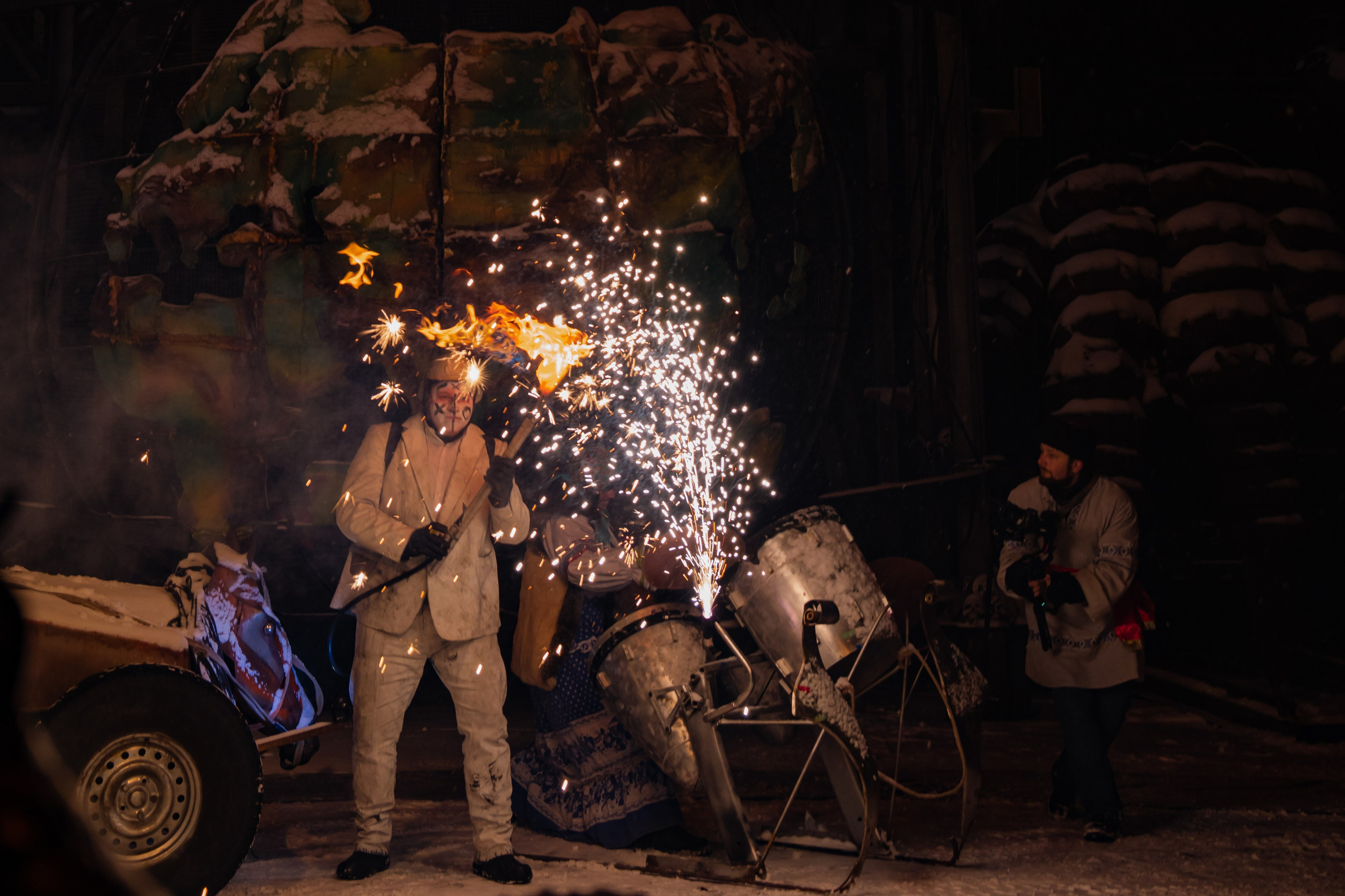 Новогодняя сказка в Байк Центре «Ночные Волки». Крамер Юлиана детский и семейный фотограф