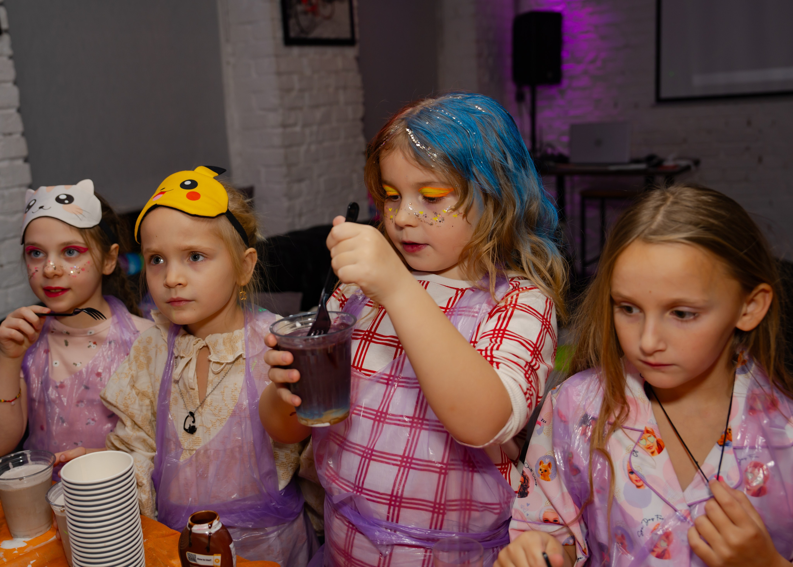 Битва подушками. Крамер Юлиана детский и семейный фотограф