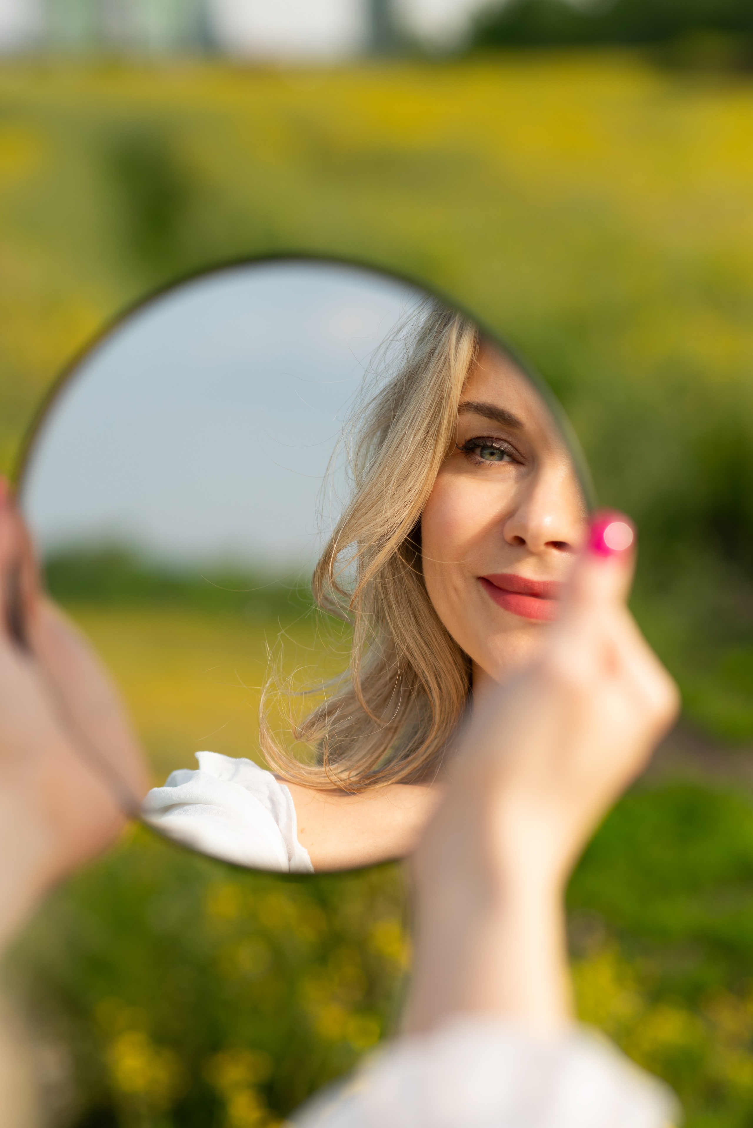 Виктория в рапсе. Фотограф в Краснодаре Анна Карелина