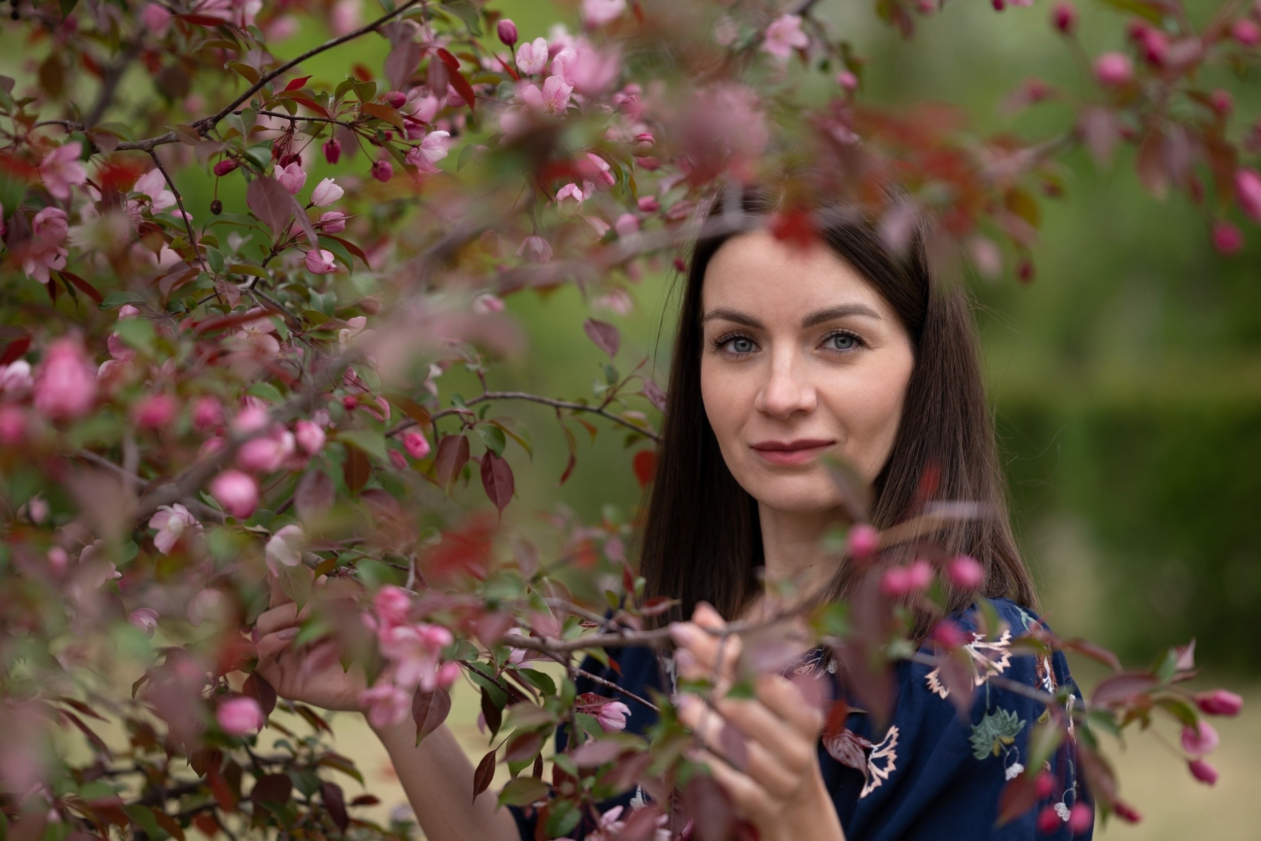 Фотосессия в цветении. Фотограф в Тюмени Голышева Елена