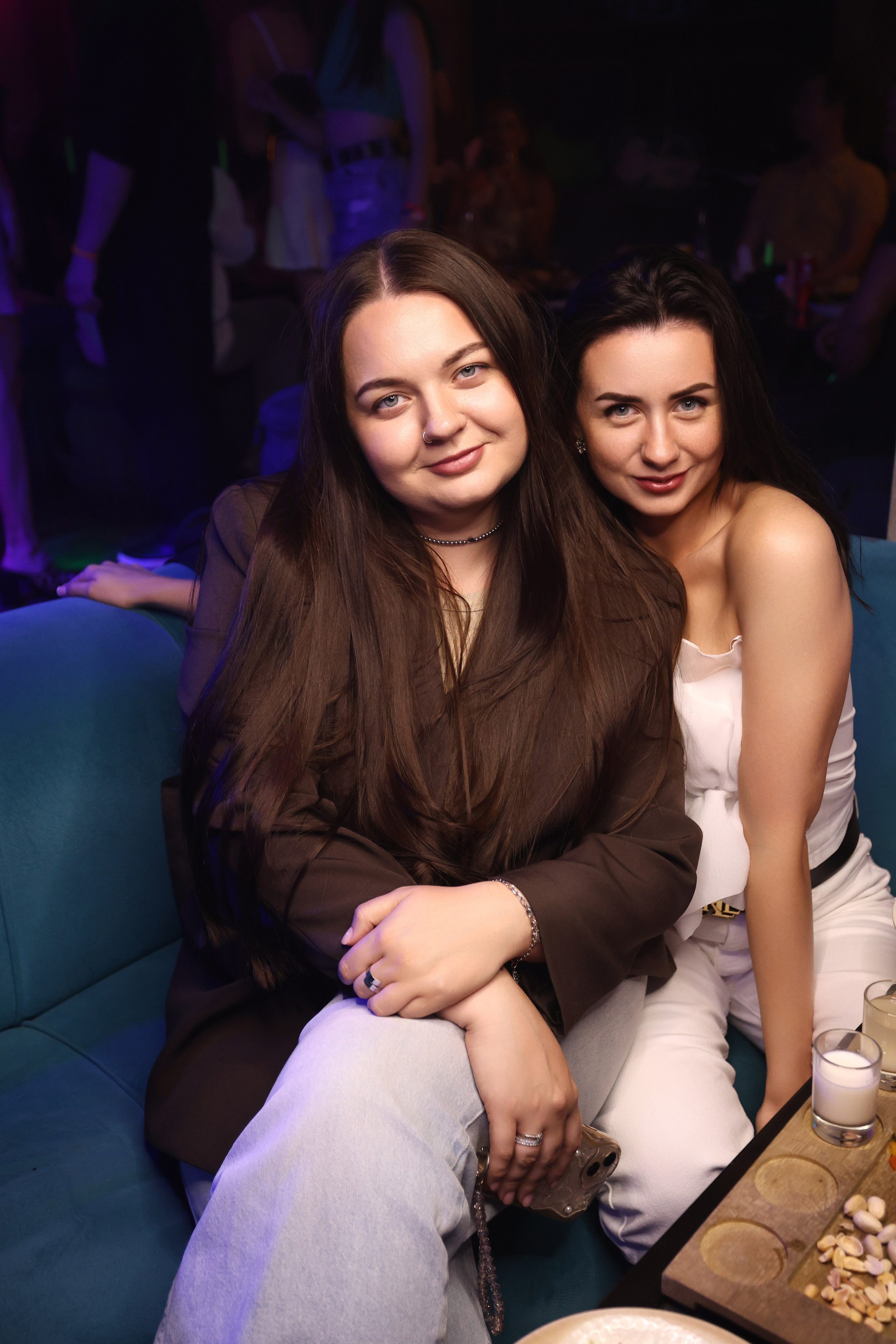 Neon Party 01.08.25. Мята Спортивная — Кальянная, караоке, бар в Минске