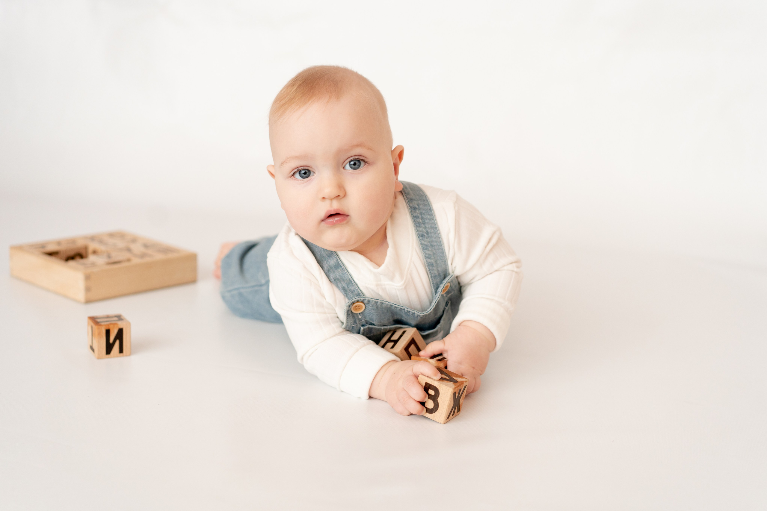 Максимка. Детская, семейная фотостудия в Санкт-Петербурге