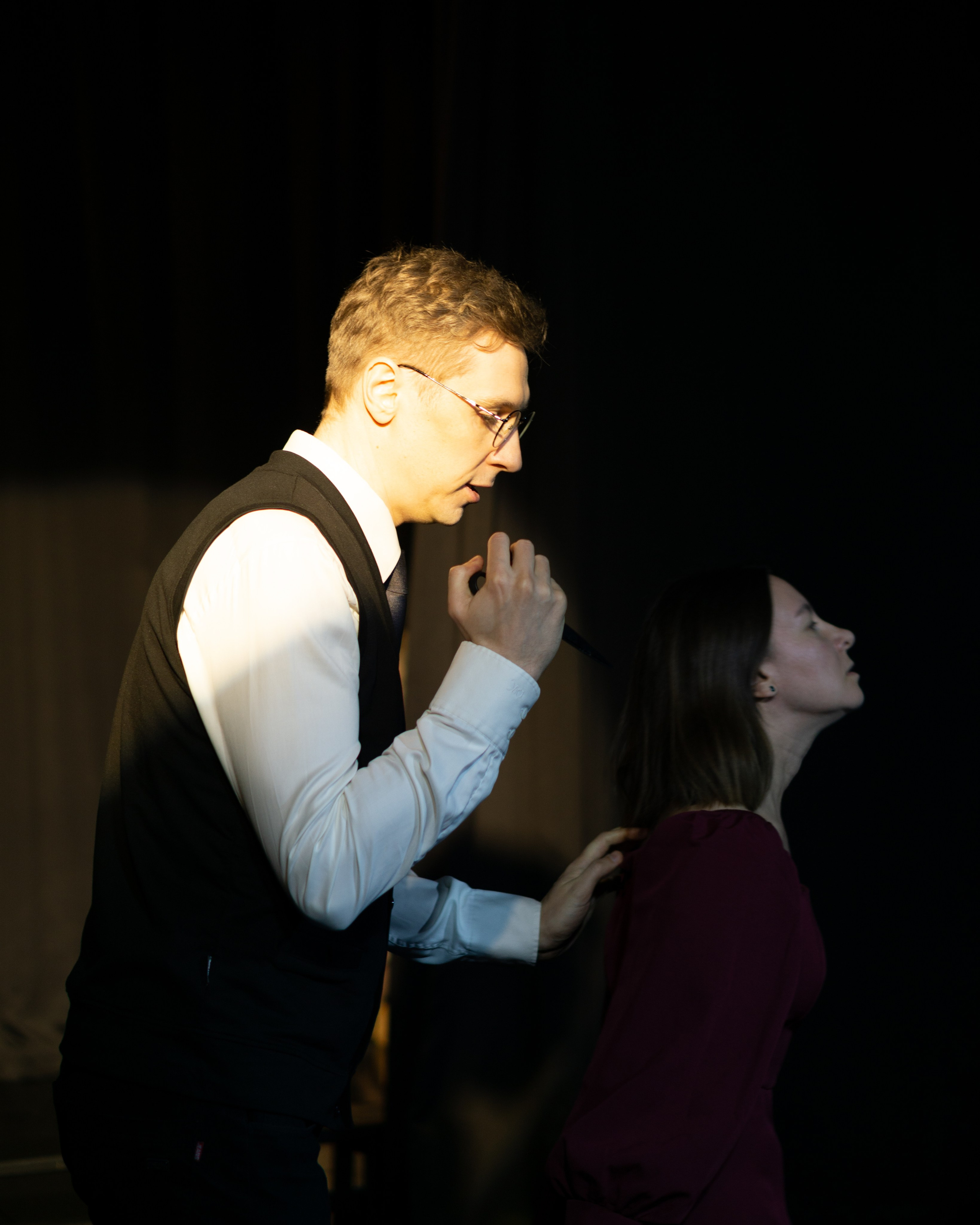 Показ отрывков из произведений Островского. Репортажный и портретный фотограф Андрей Гаровский