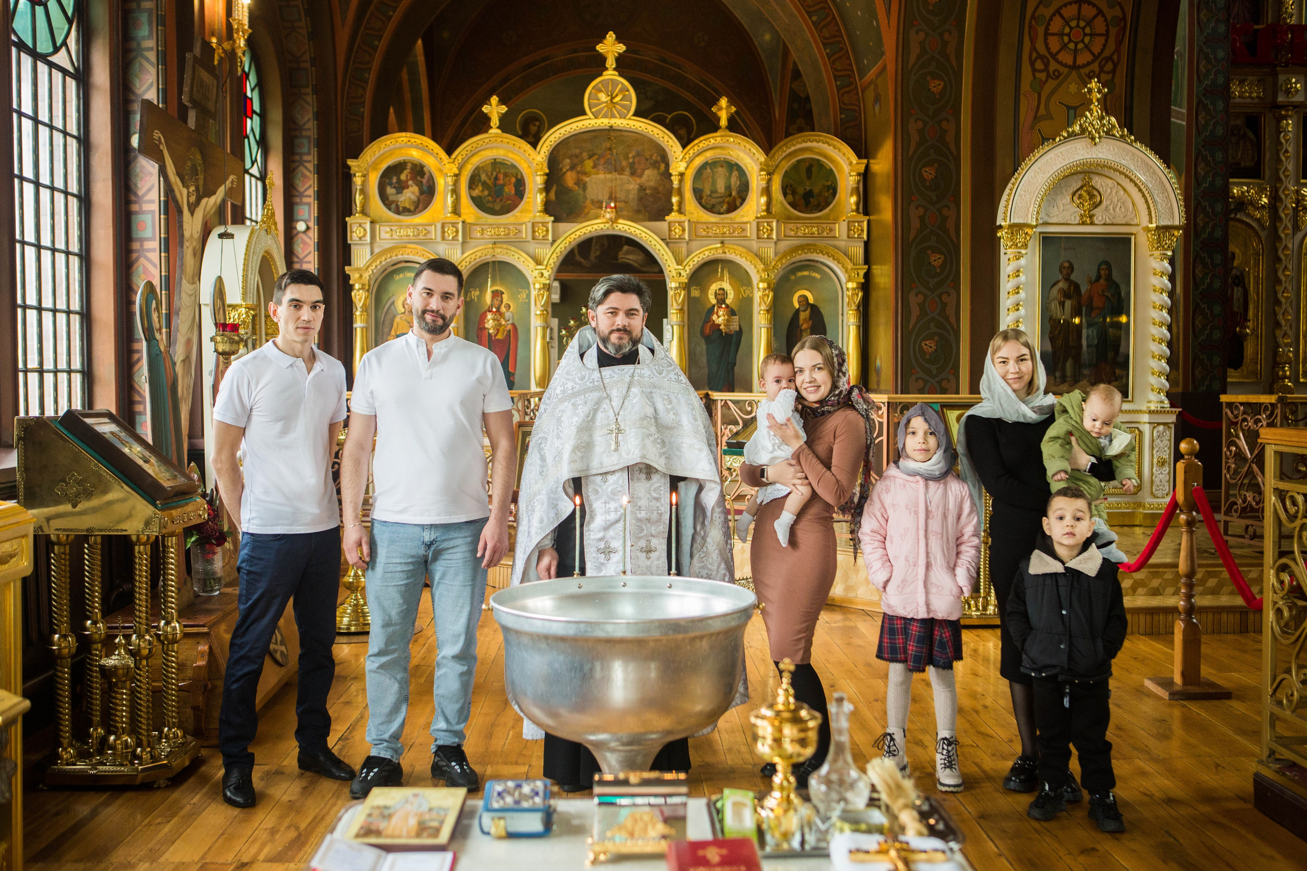 Крещение Елизаветы. Свято-Троицкий Собор. Свадебный семейный и детский фотограф в Краснодаре Карина Федоровская