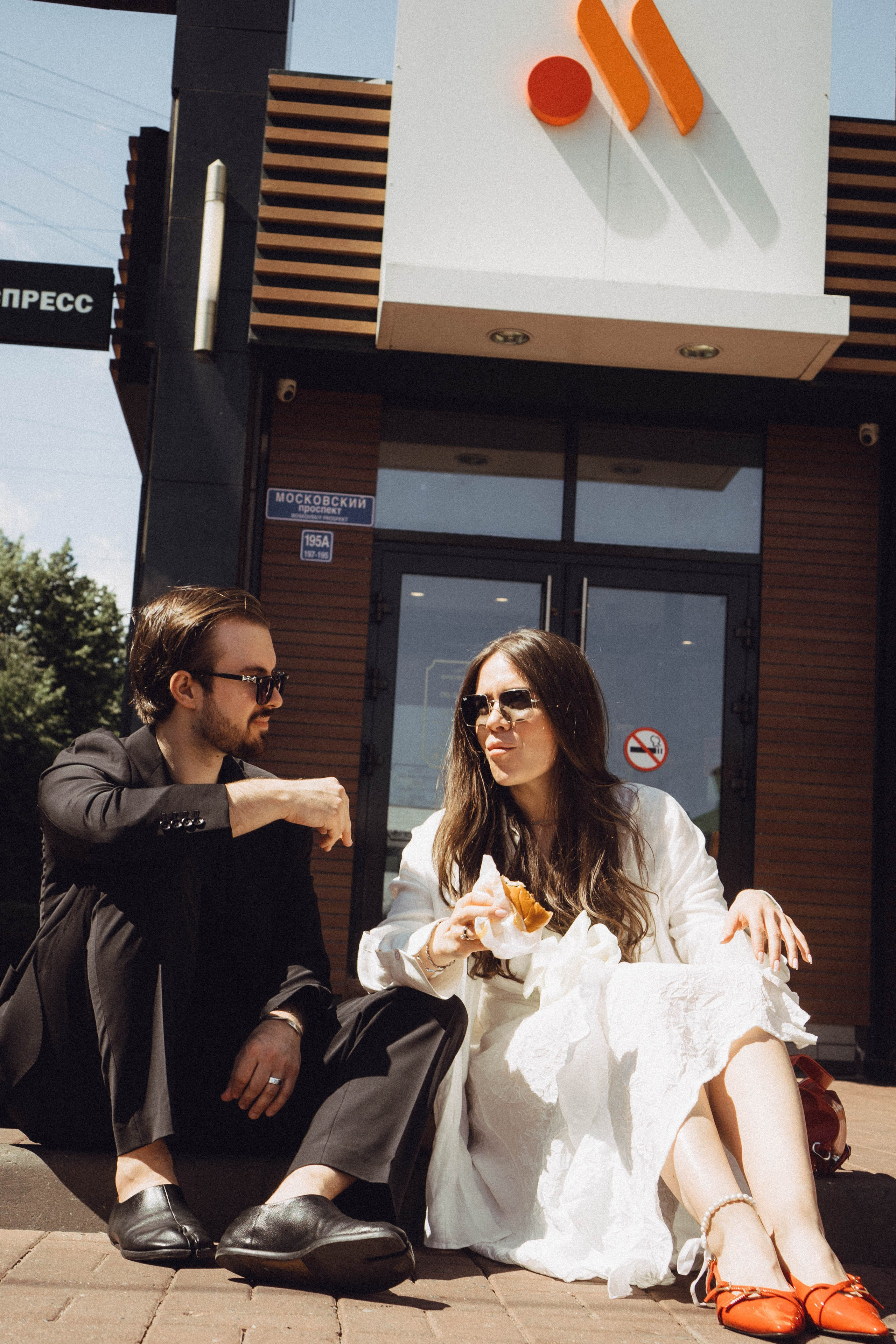 СВАДЕБНАЯ СЬЕМКА В ПАРКЕ ПОБЕДЫ И ПРОГУЛКА ПО МОСКОВСКОМУ ПРОСПЕКТУ. Профессиональный фотограф, Санкт-Петербург — Виктория Богомолова