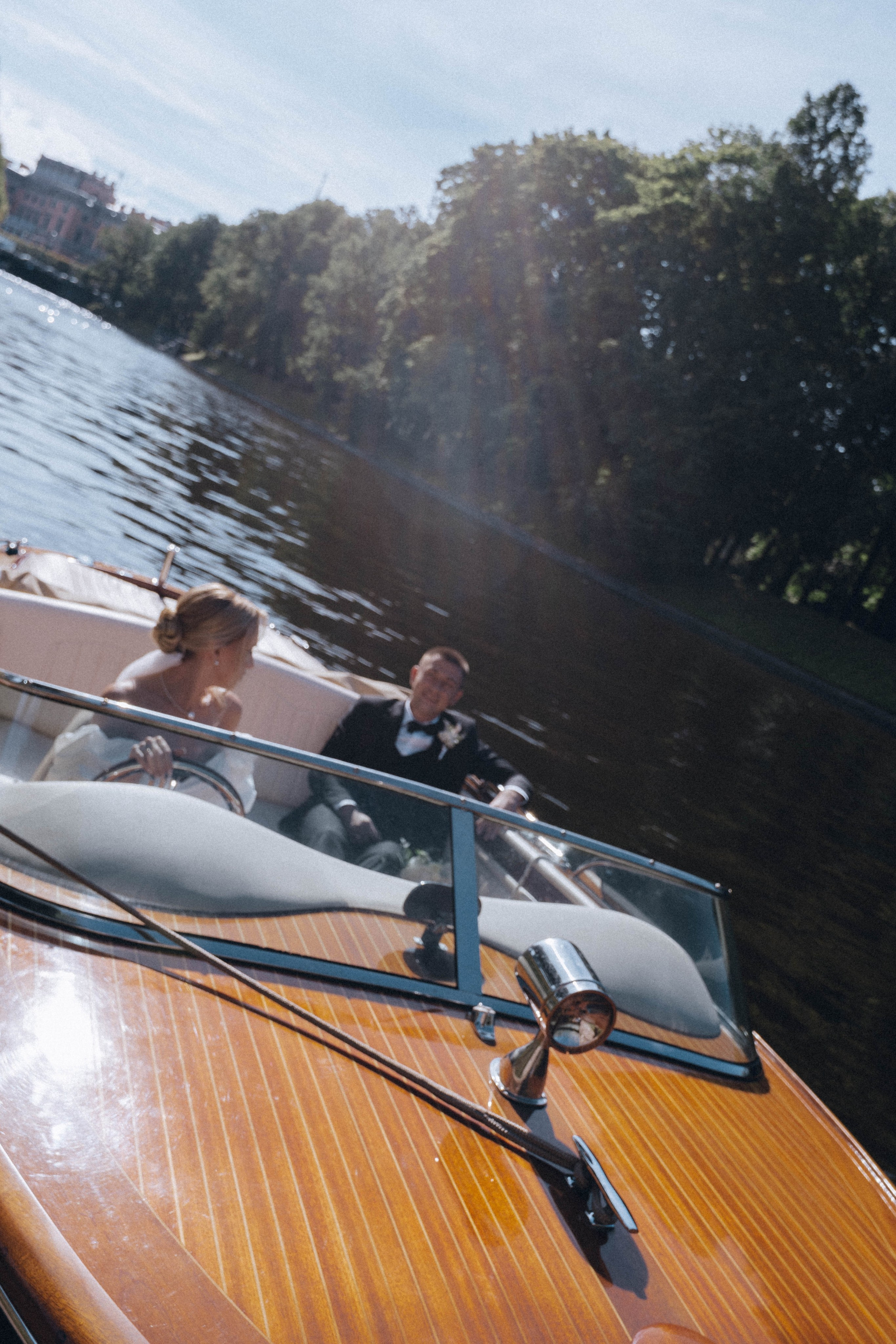 СВАДЕНБНАЯ СЬЕМКА НА КАТЕРЕ ПО КАНАЛАМ САНКТ-ПЕТЕРБУРГА И В АКВАТОРИИ НЕВЫ. Профессиональный фотограф, Санкт-Петербург — Виктория Богомолова