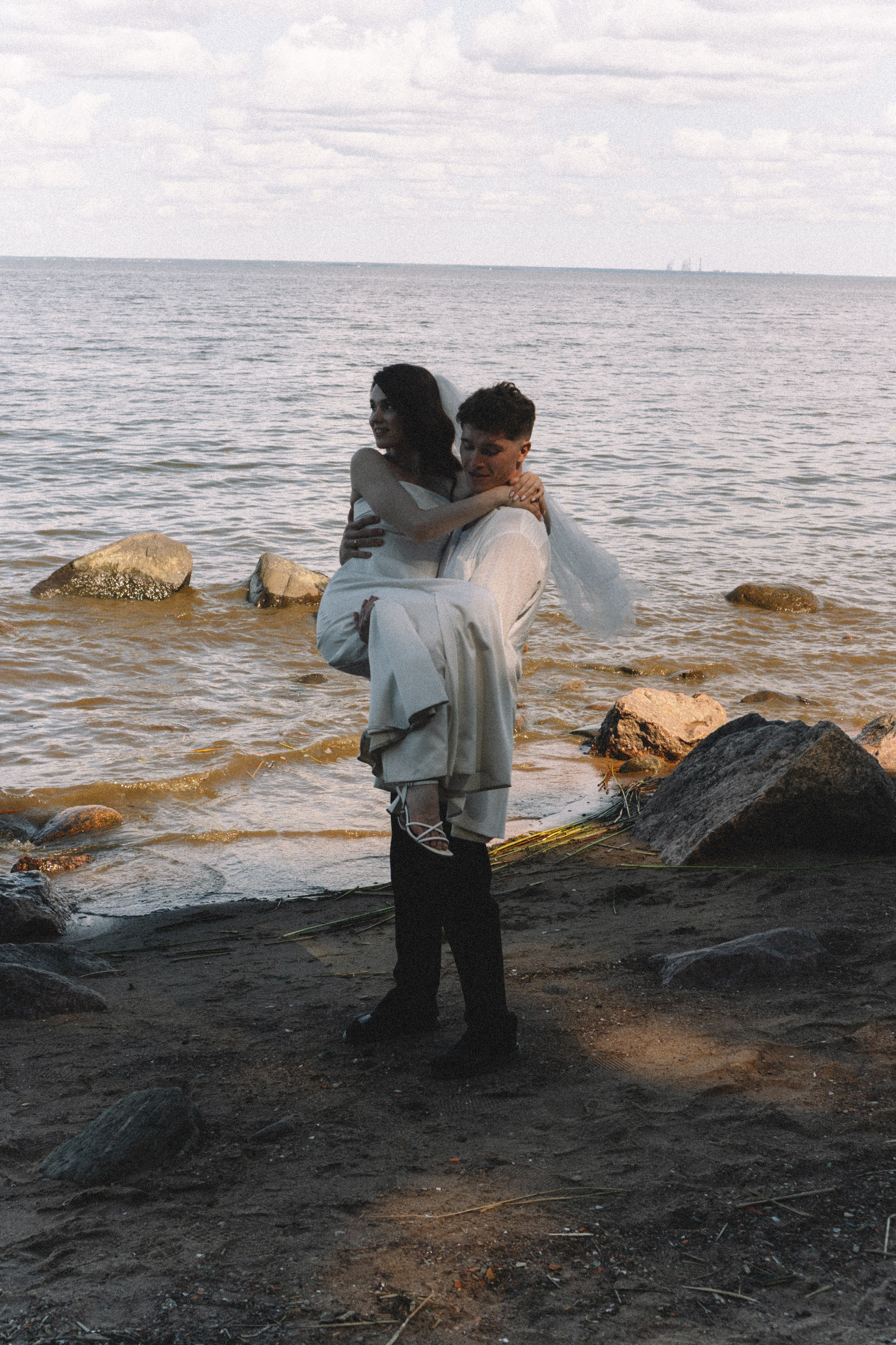 СВАДЕБНАЯ СЬЕМКА В ПЕТЕРГОФЕ И СЬЕМКА РЕПОРТАЖА В ЗАГСЕ ПЕТЕРГОФА. Профессиональный фотограф, Санкт-Петербург — Виктория Богомолова